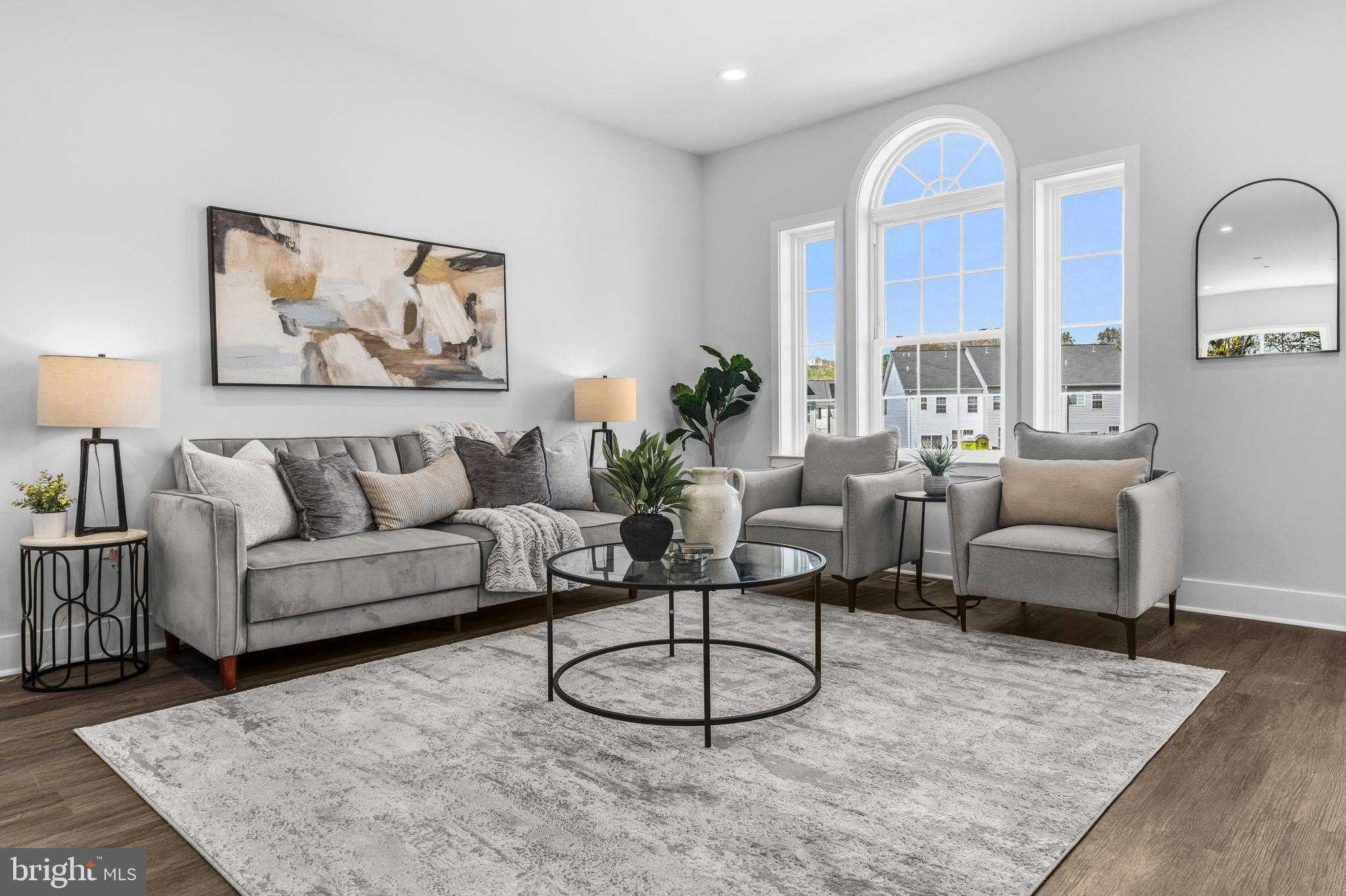 4917 Devitt Pl photo 9