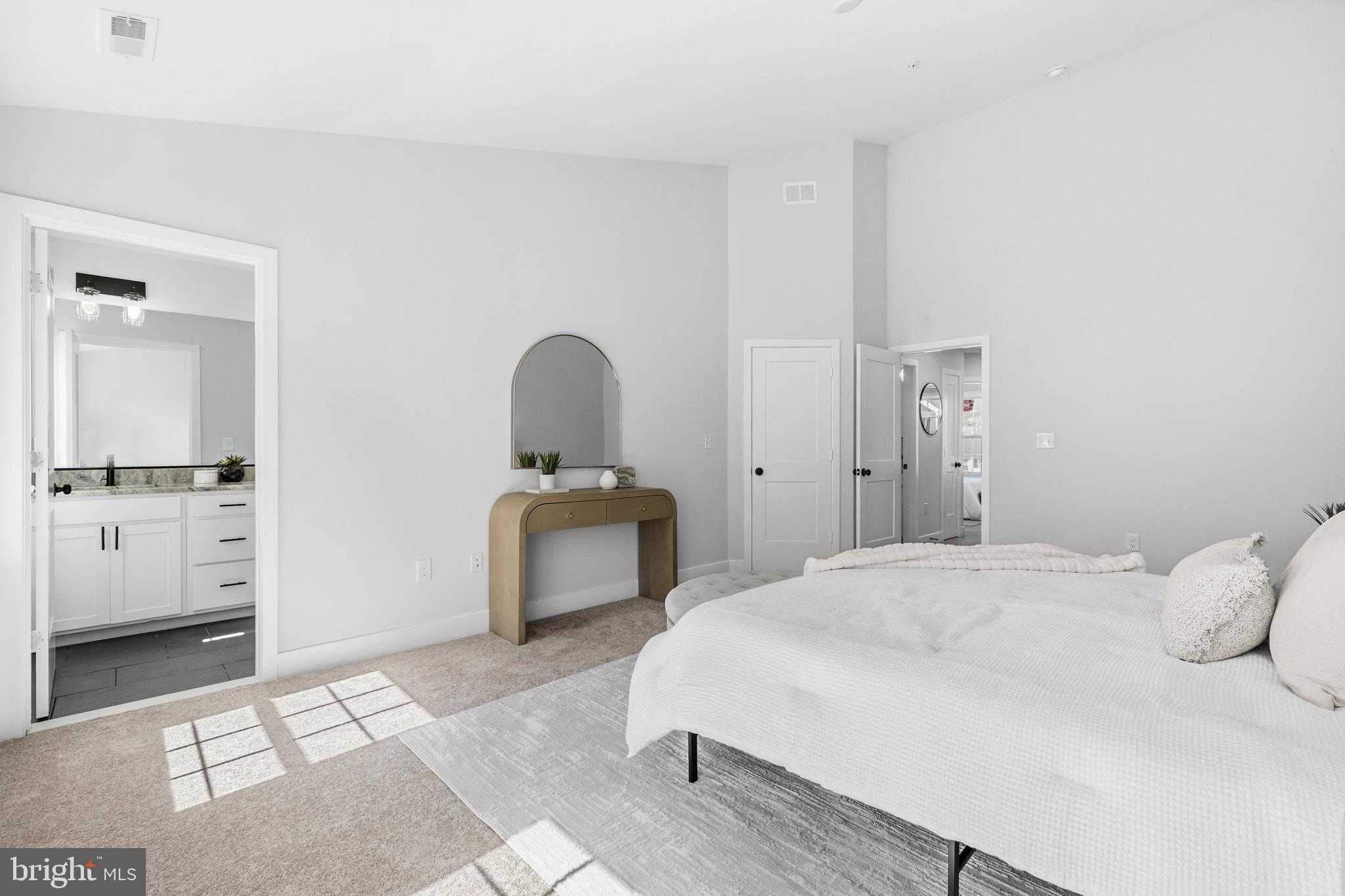 4921 Devitt Pl photo 26