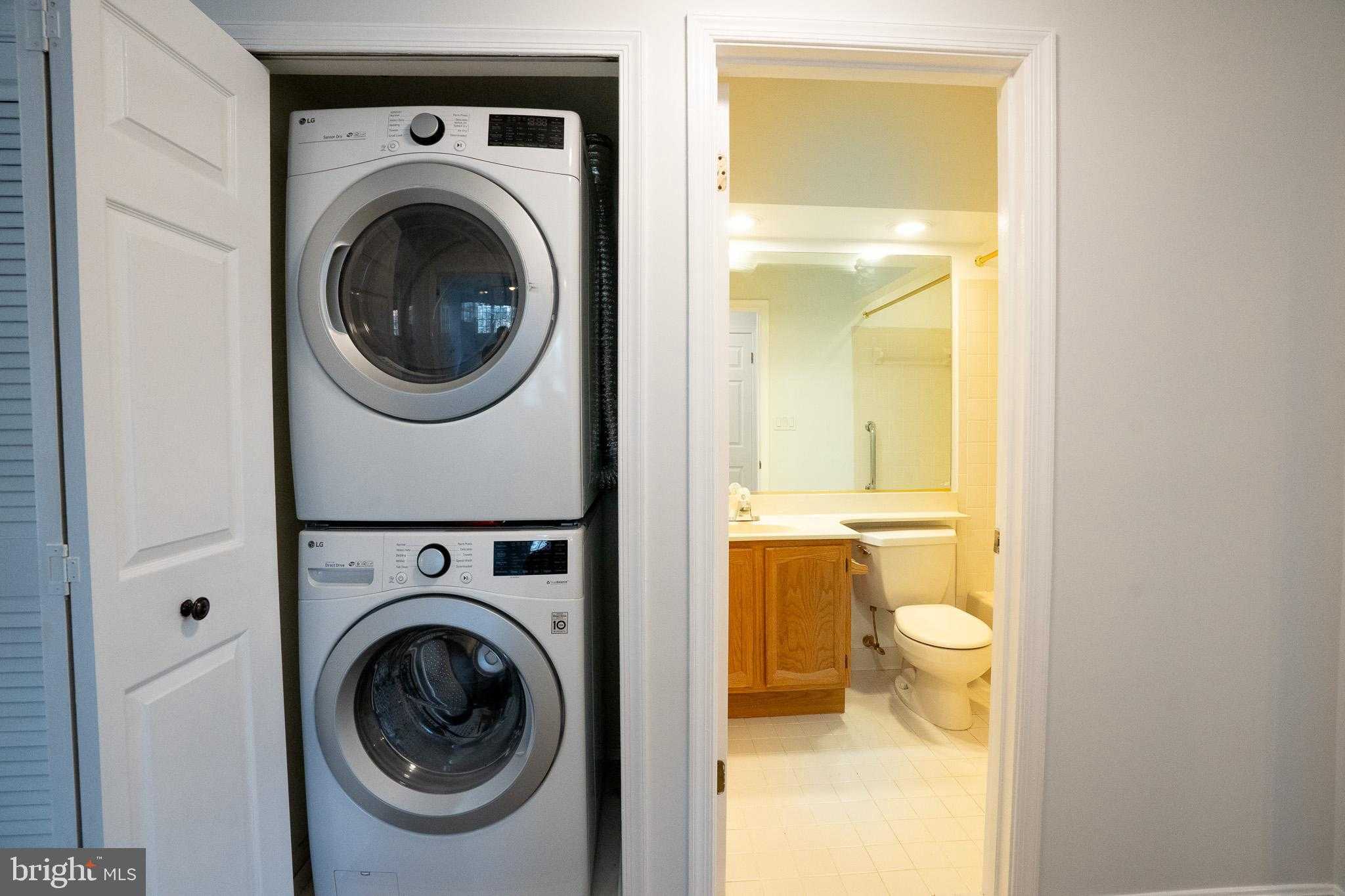 2707 Summerview Way Apt 101 photo 11