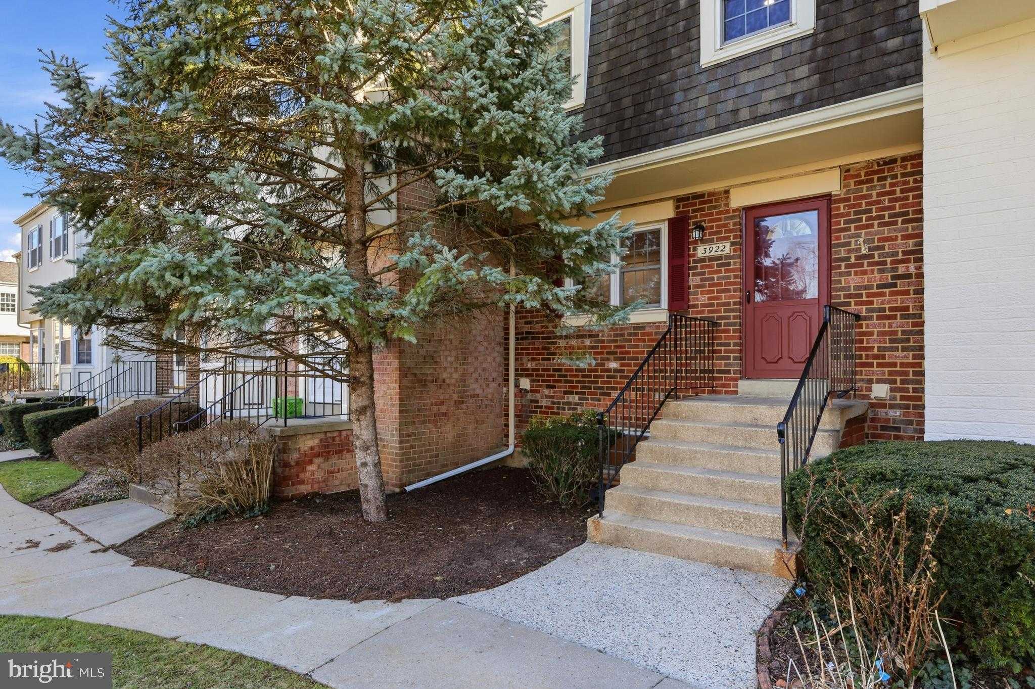 3922 Tynewick Dr # 10 photo 3