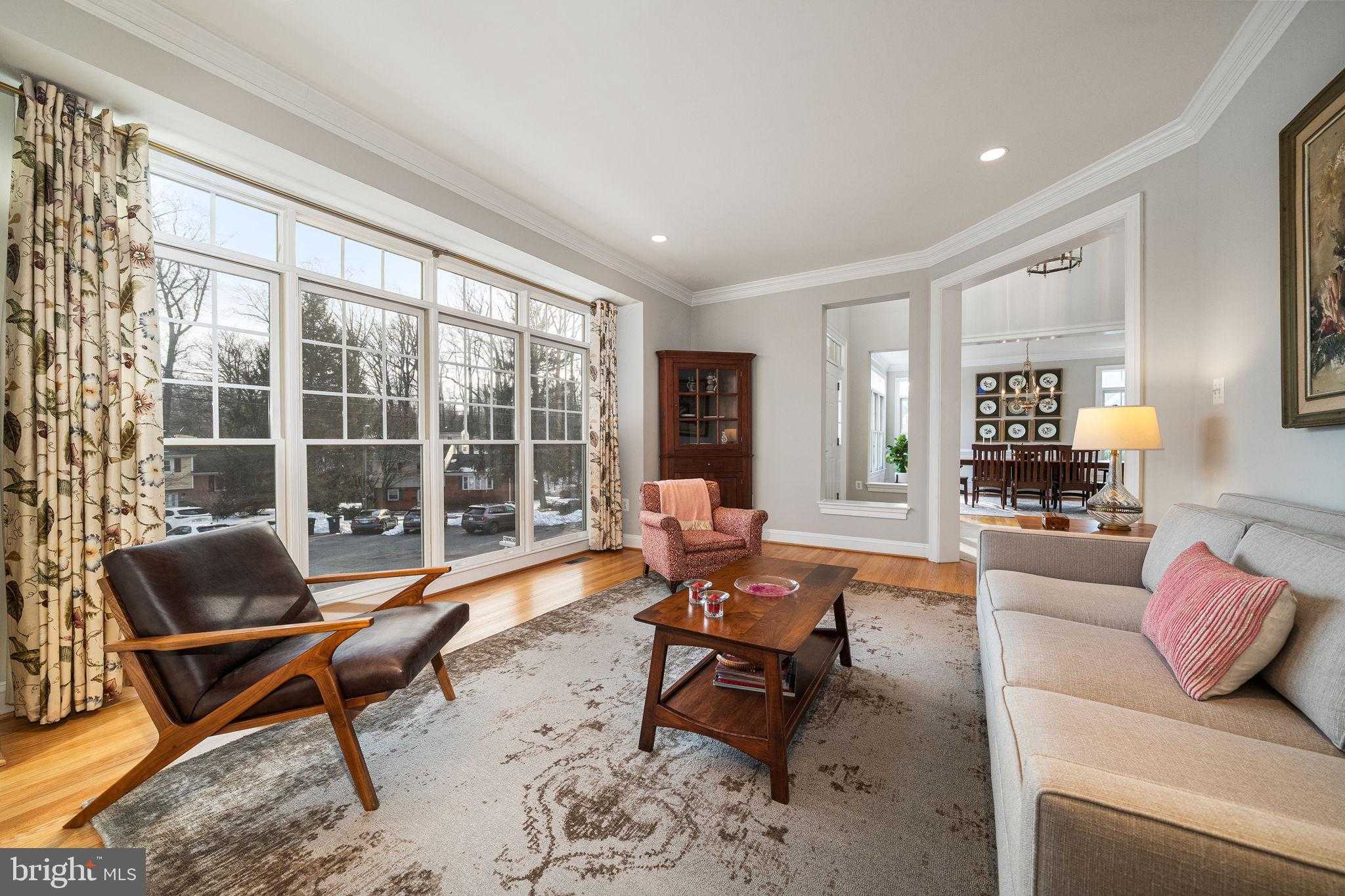 6907 30th St N photo 7