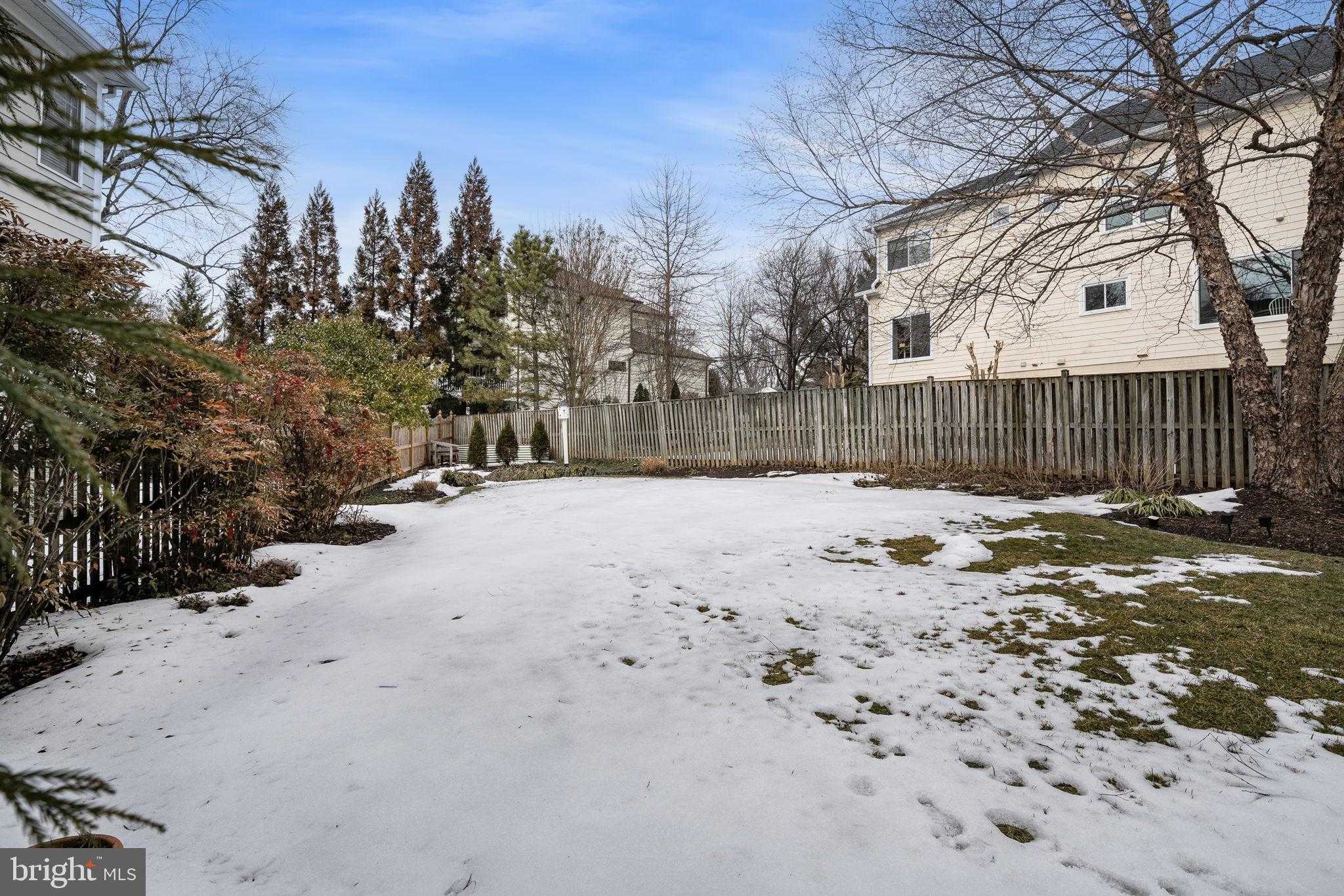 6907 30th St N photo 76