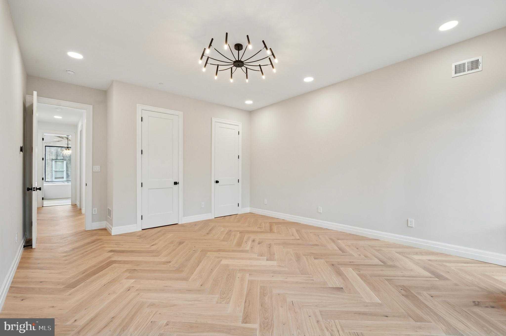 108 N Van Pelt St photo 21