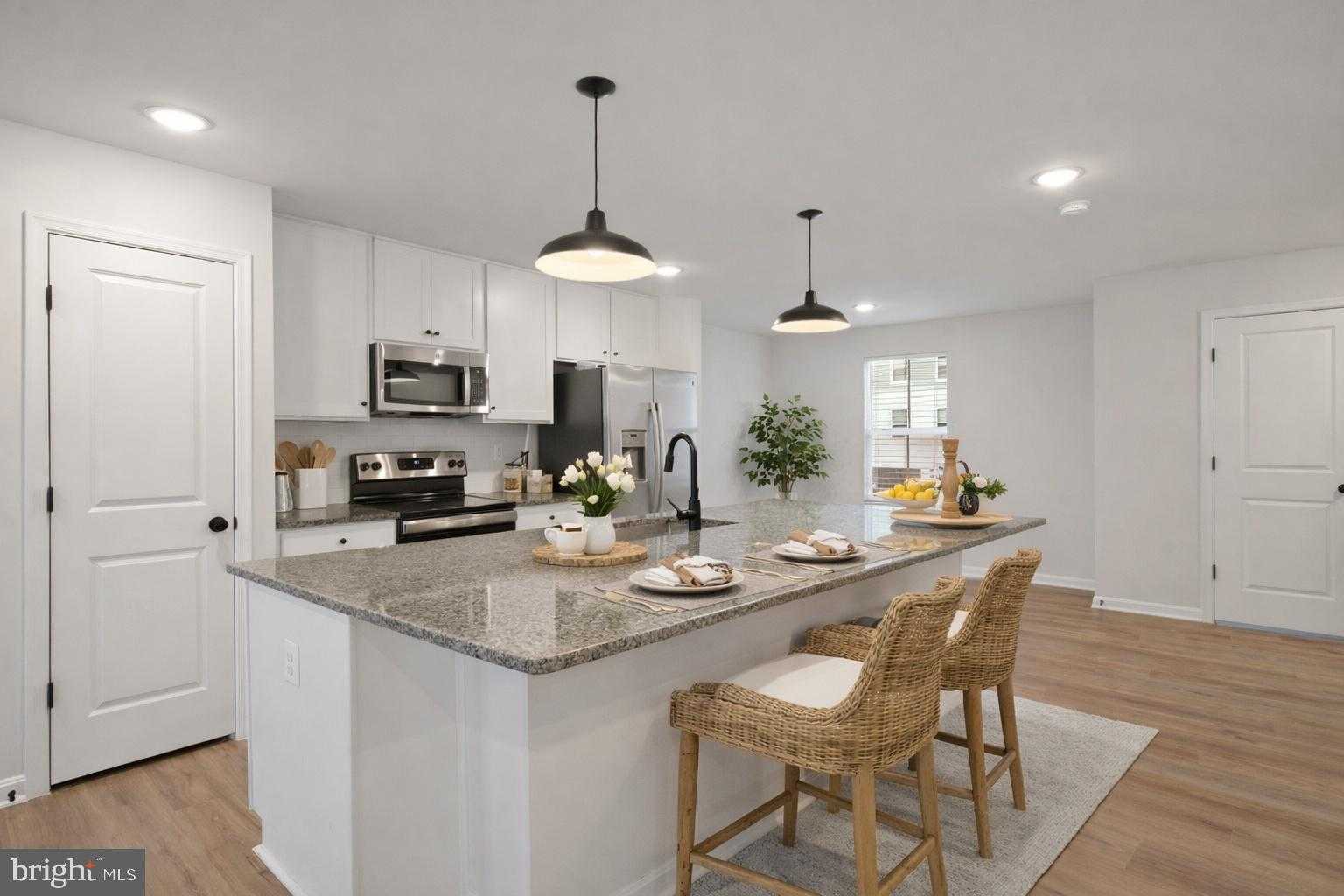 51 Thrower Rd photo 2