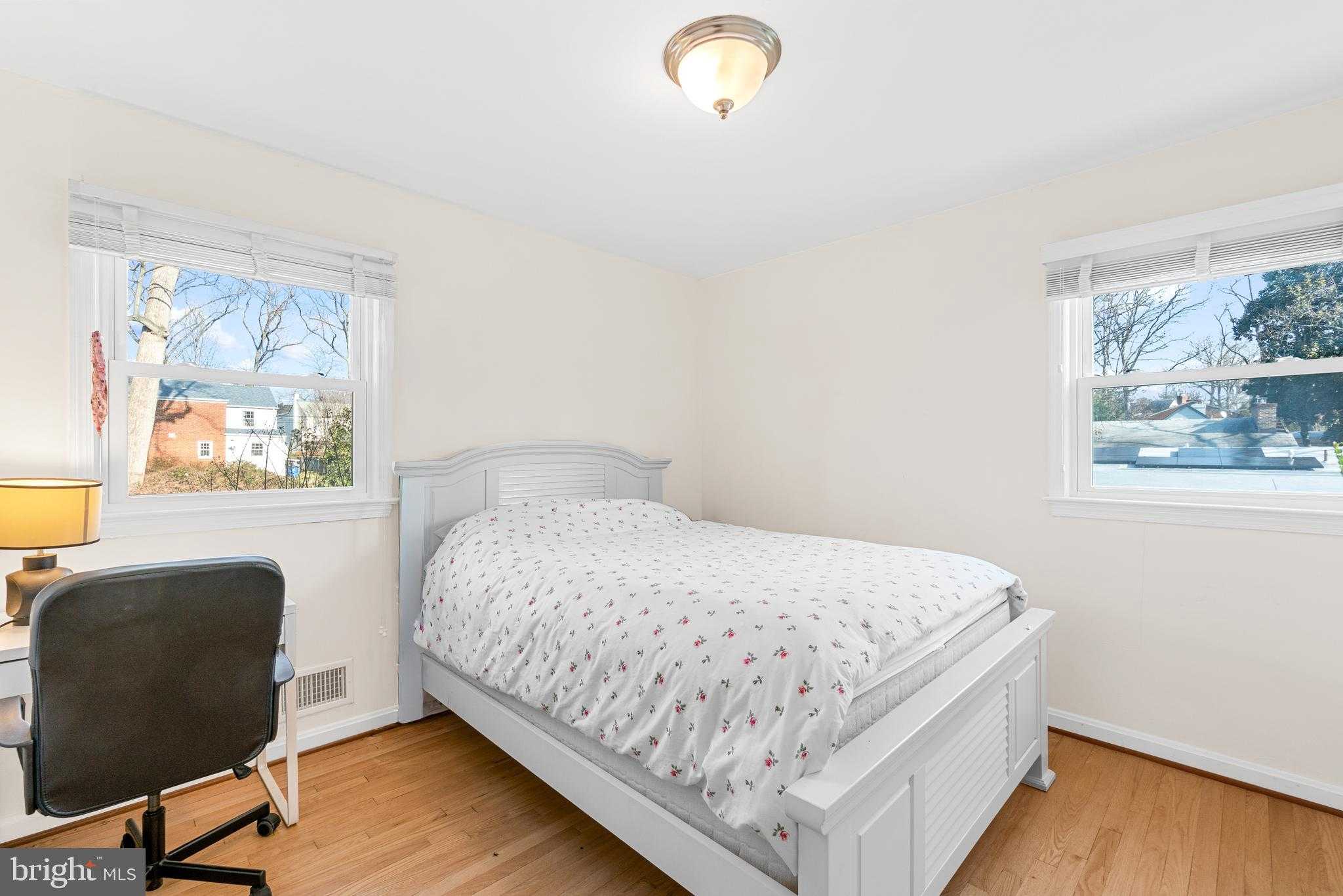 5517 Huntington Pkwy photo 15