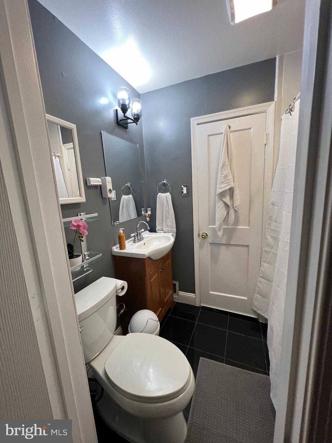 12220 Centerhill St photo 17