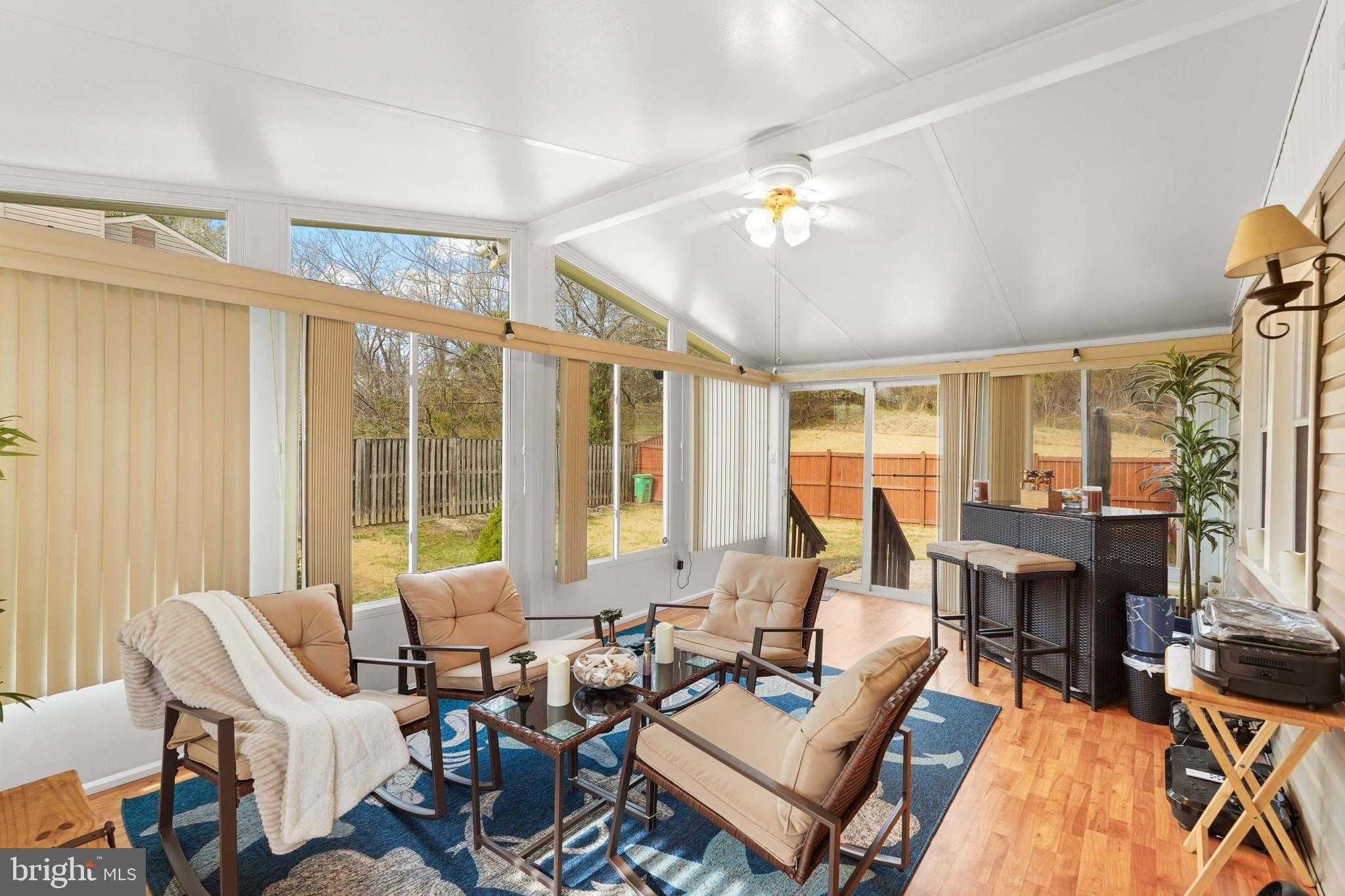 5210 Vienna Dr photo 14