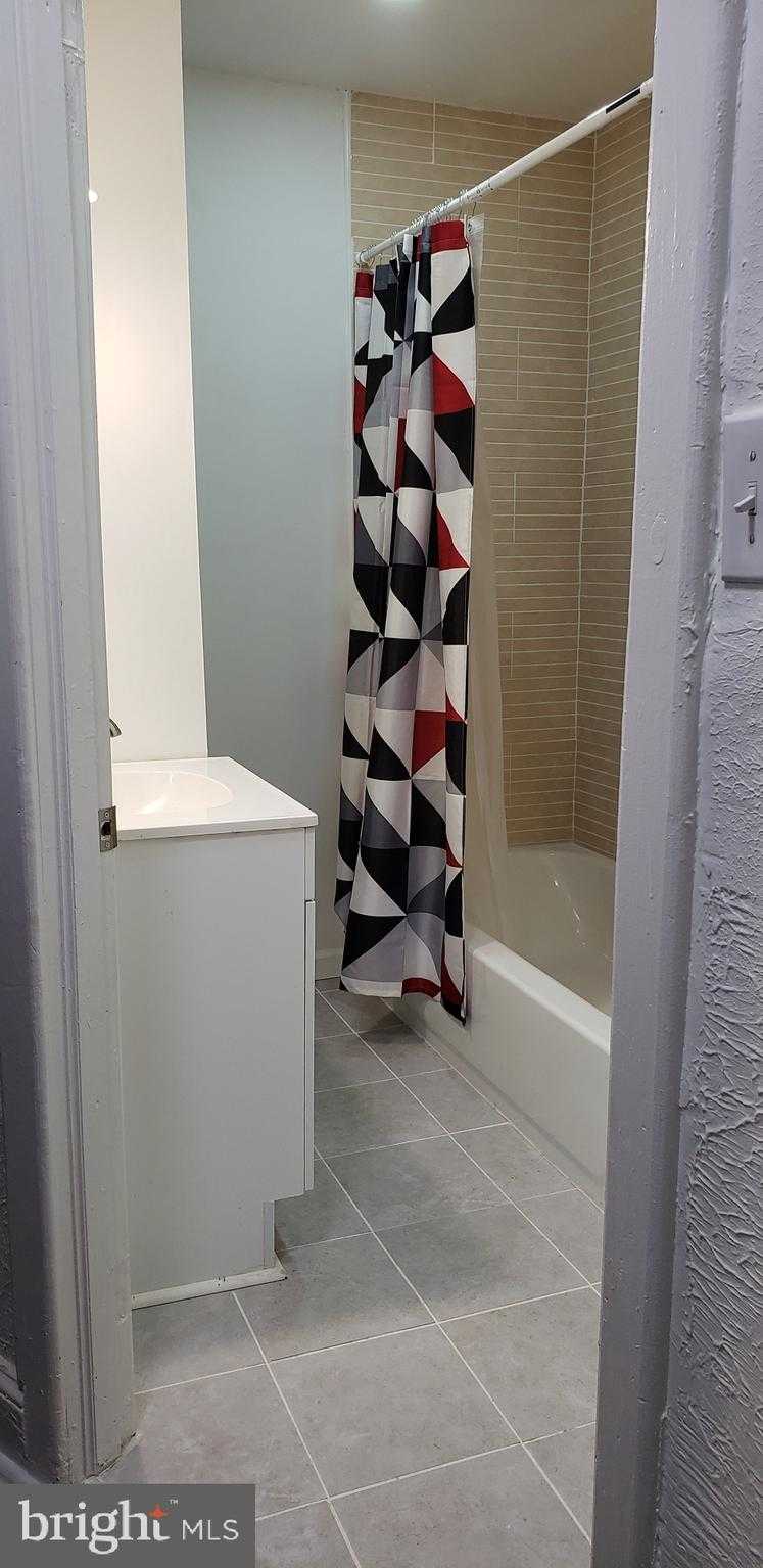 2126 E Birch St photo 23