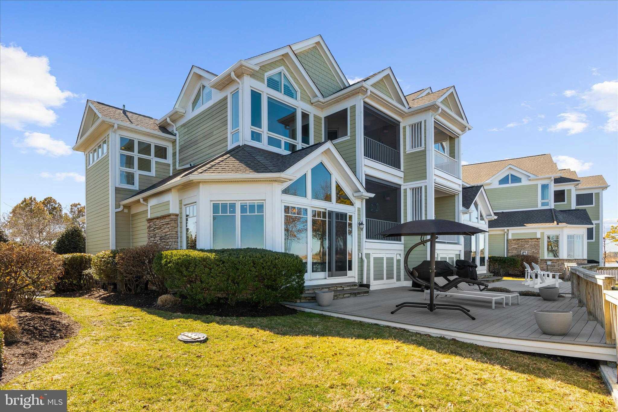 518 Narrows Pointe Dr photo 13