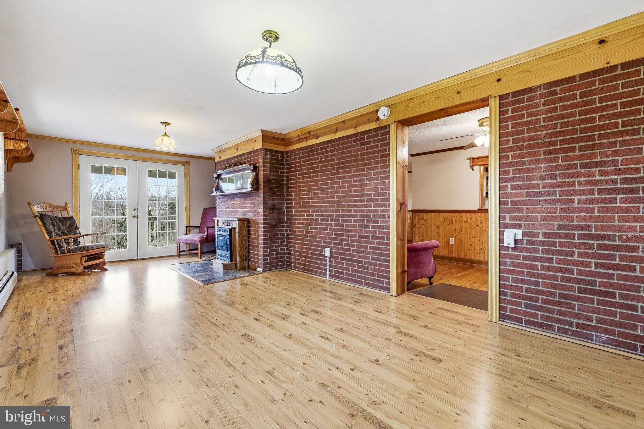 5009 Mill Creek Rd photo 3