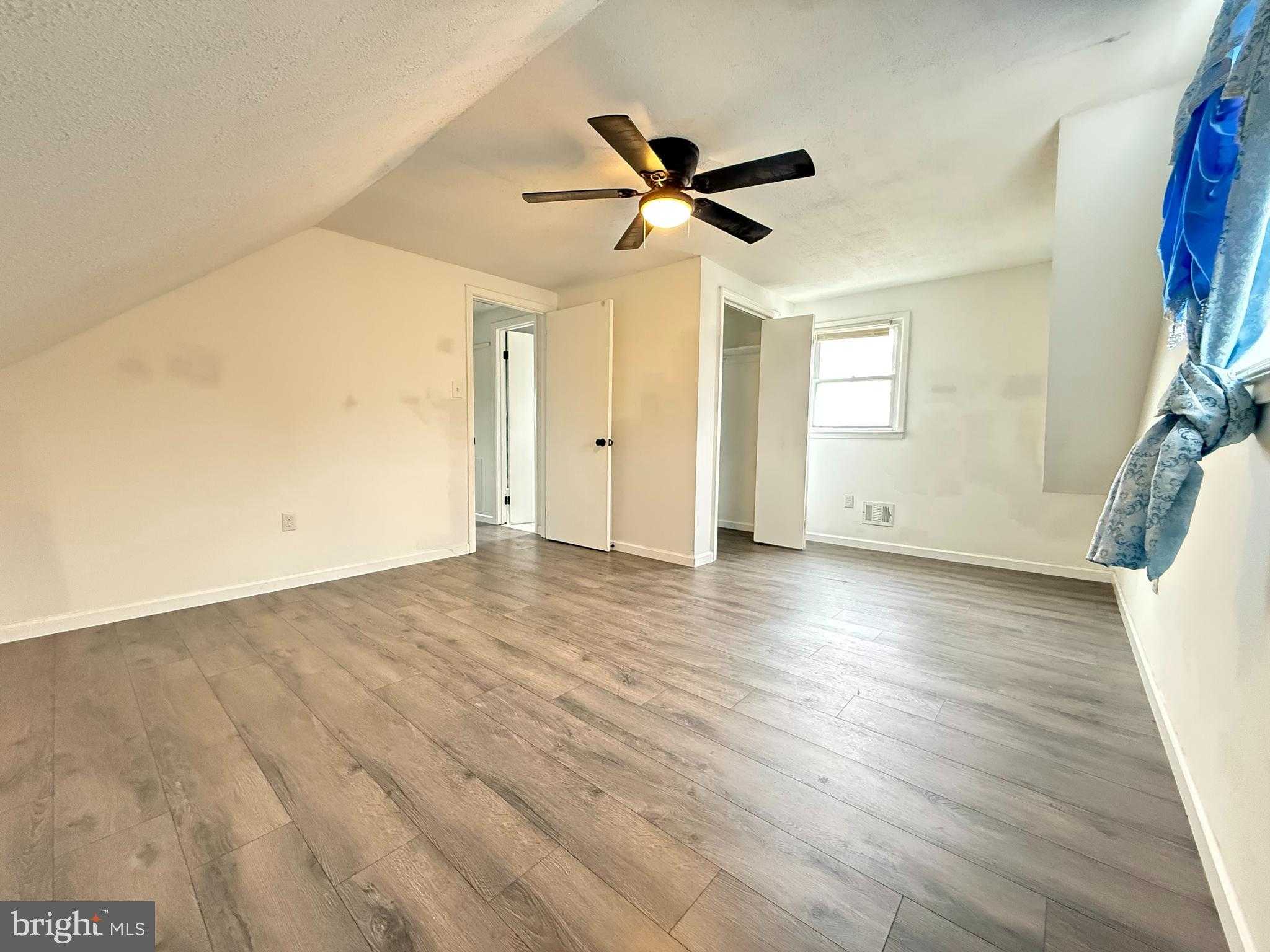 15205 Michigan Rd photo 6