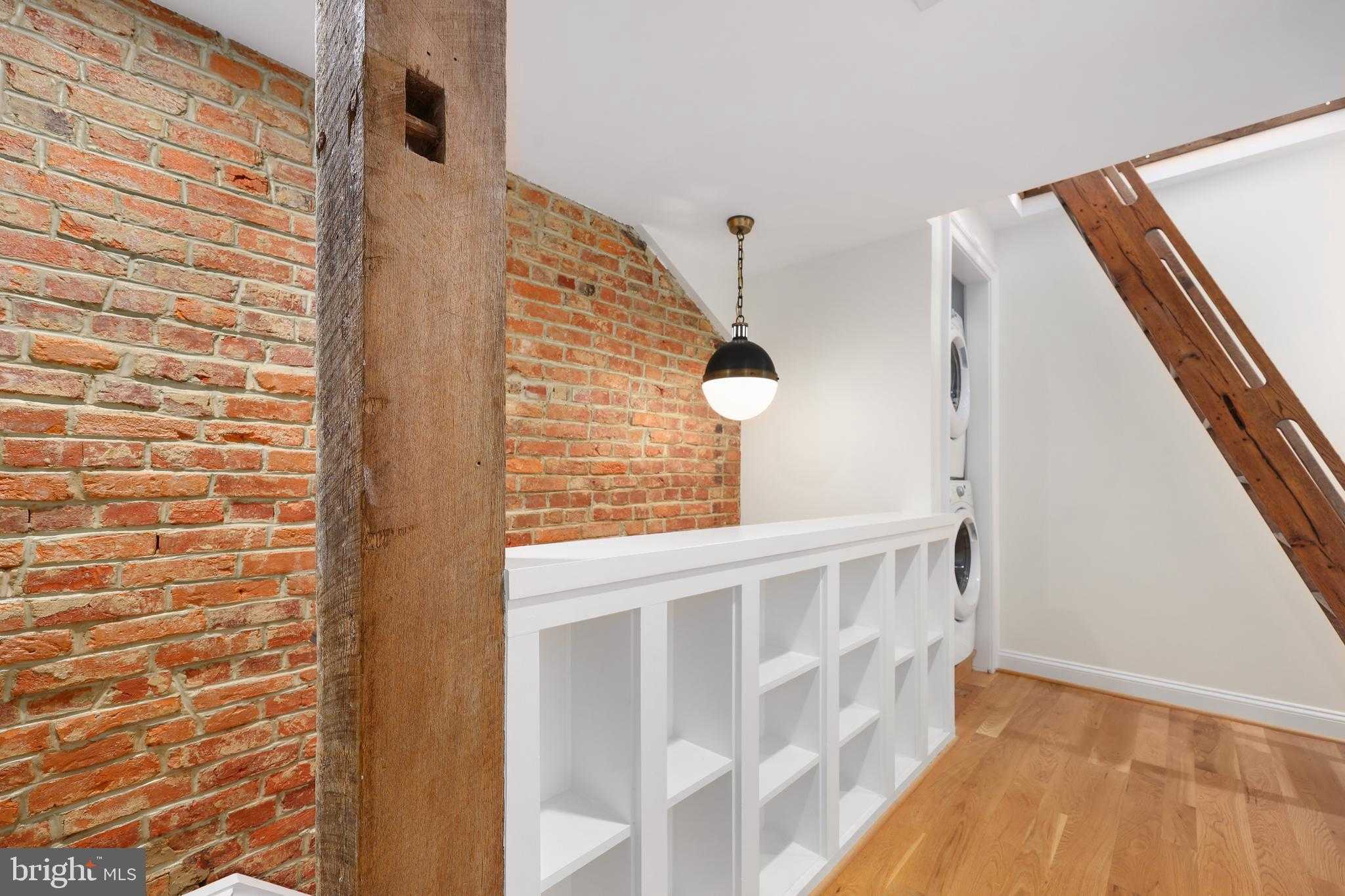 607 S Saint Asaph St photo 26