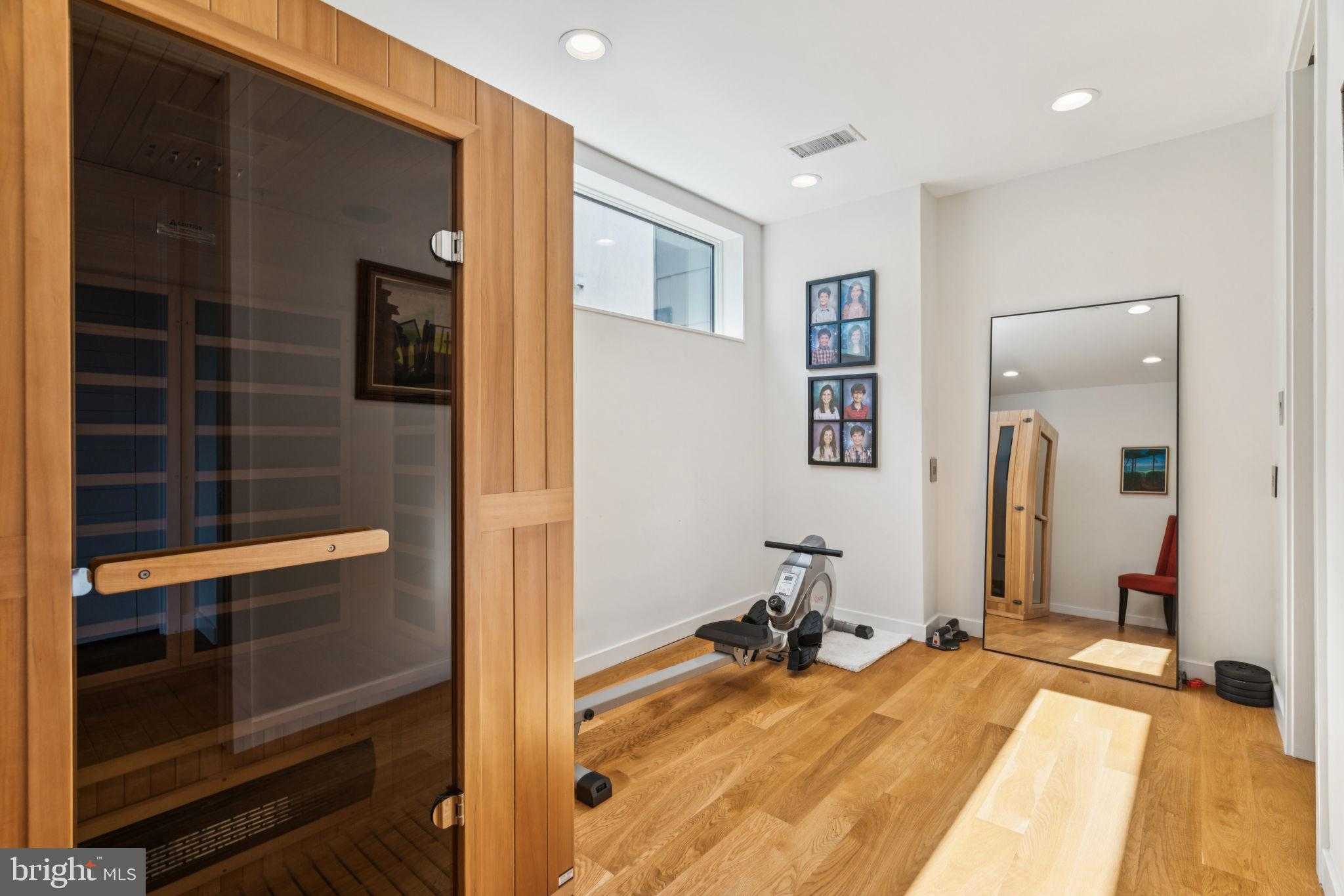 206 N 22nd St Unit E photo 42