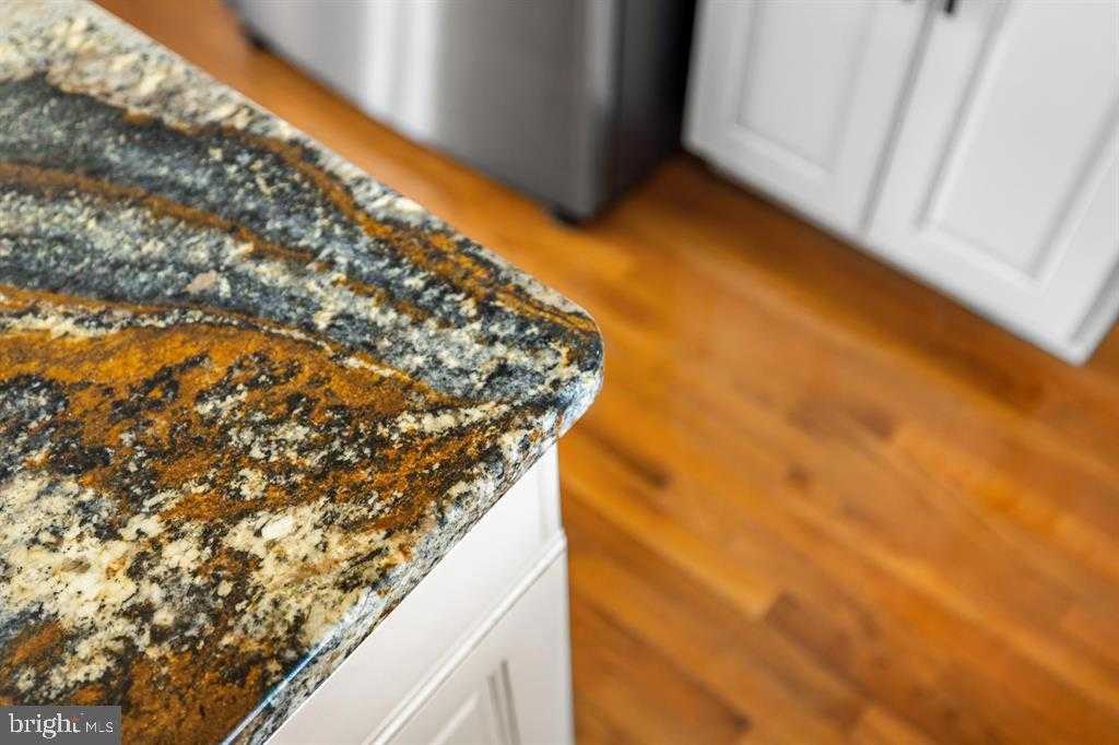 644 Early Dr photo 24