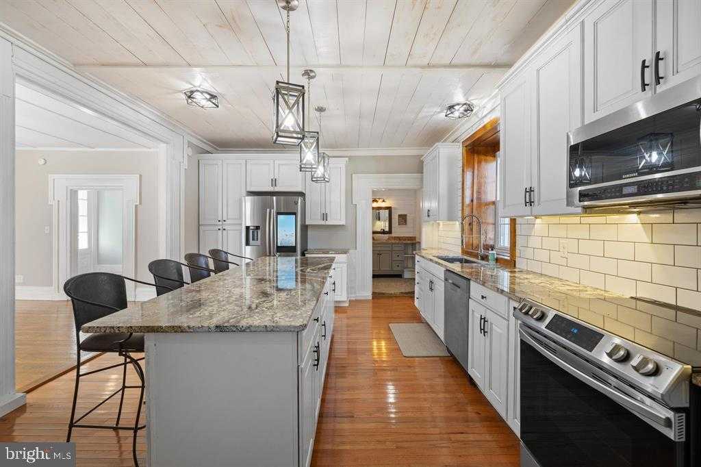 644 Early Dr photo 25