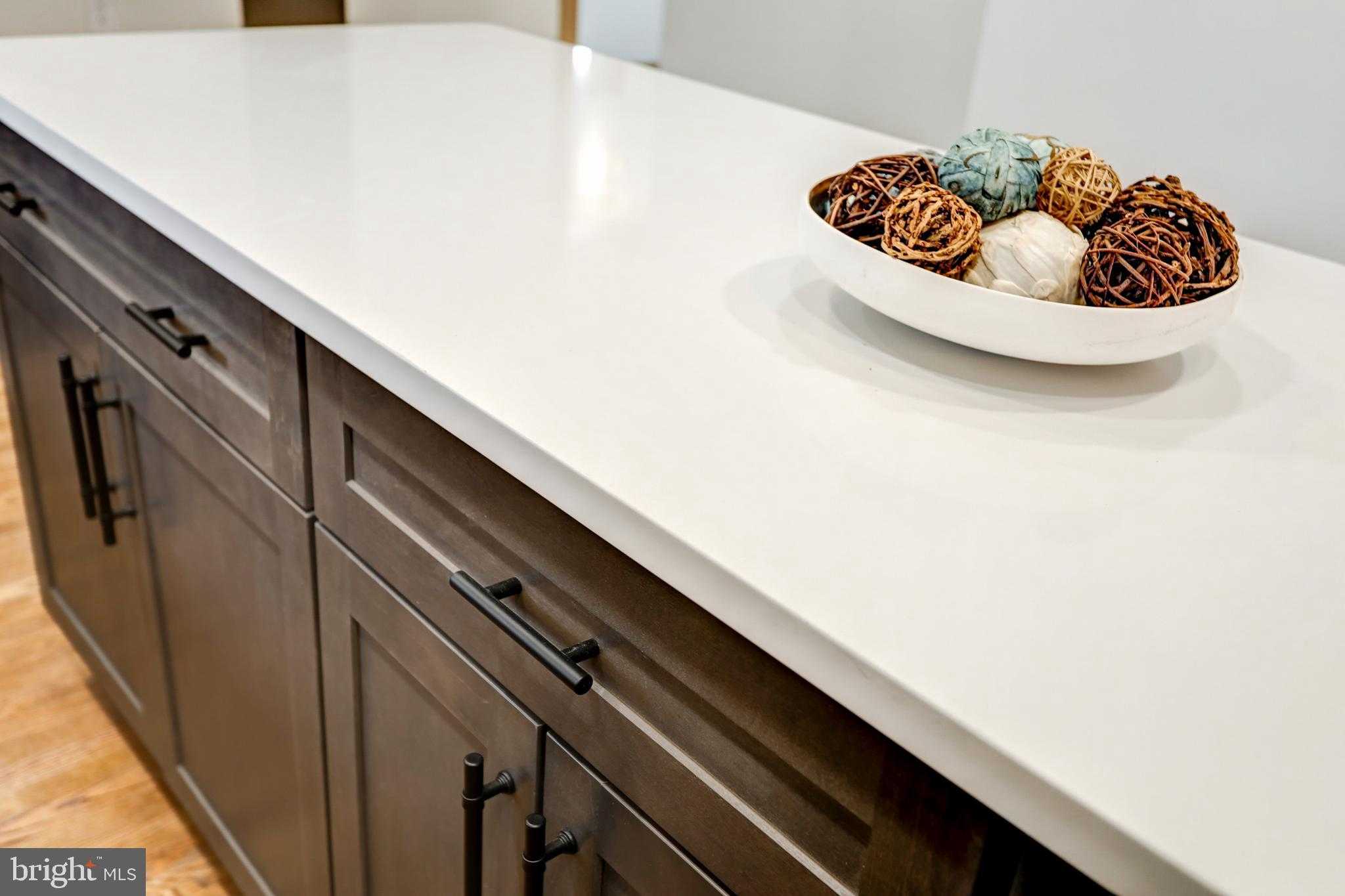 725 Turner Ave photo 14