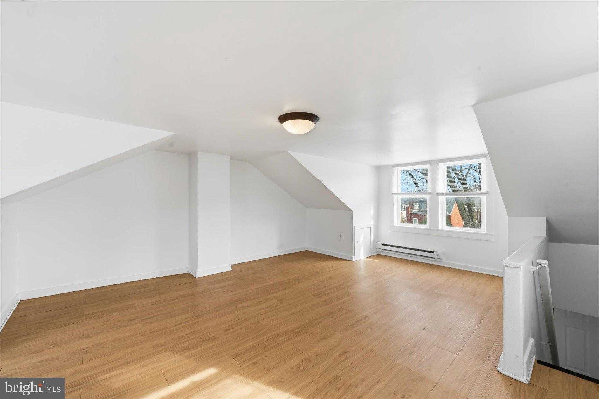 638 High St photo 16