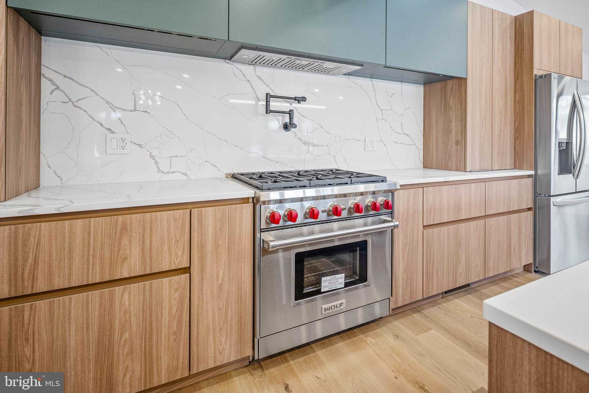 6311 Carnegie Dr photo 11