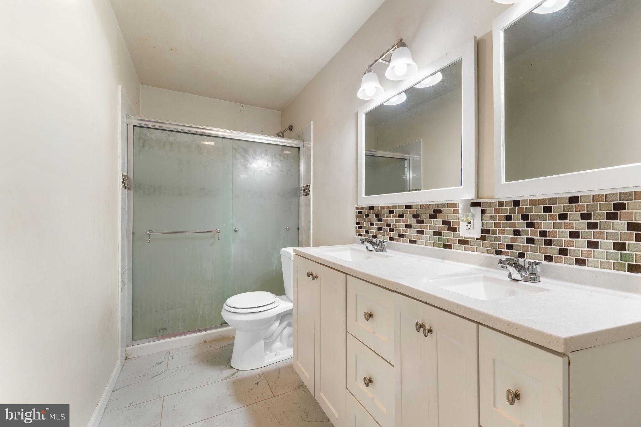 1215 Dorchester Ave photo 13