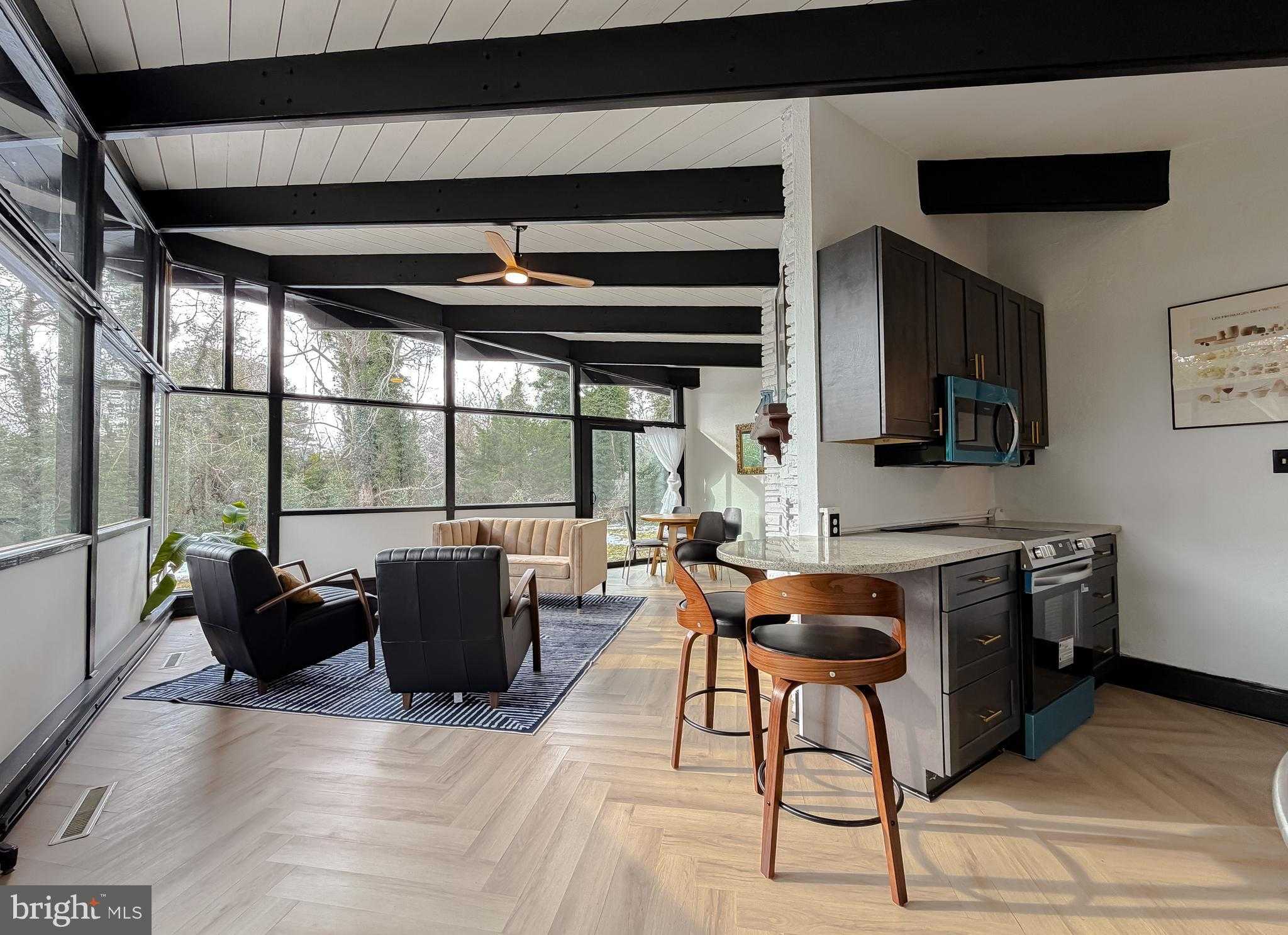 419 Seagull Ln photo 10