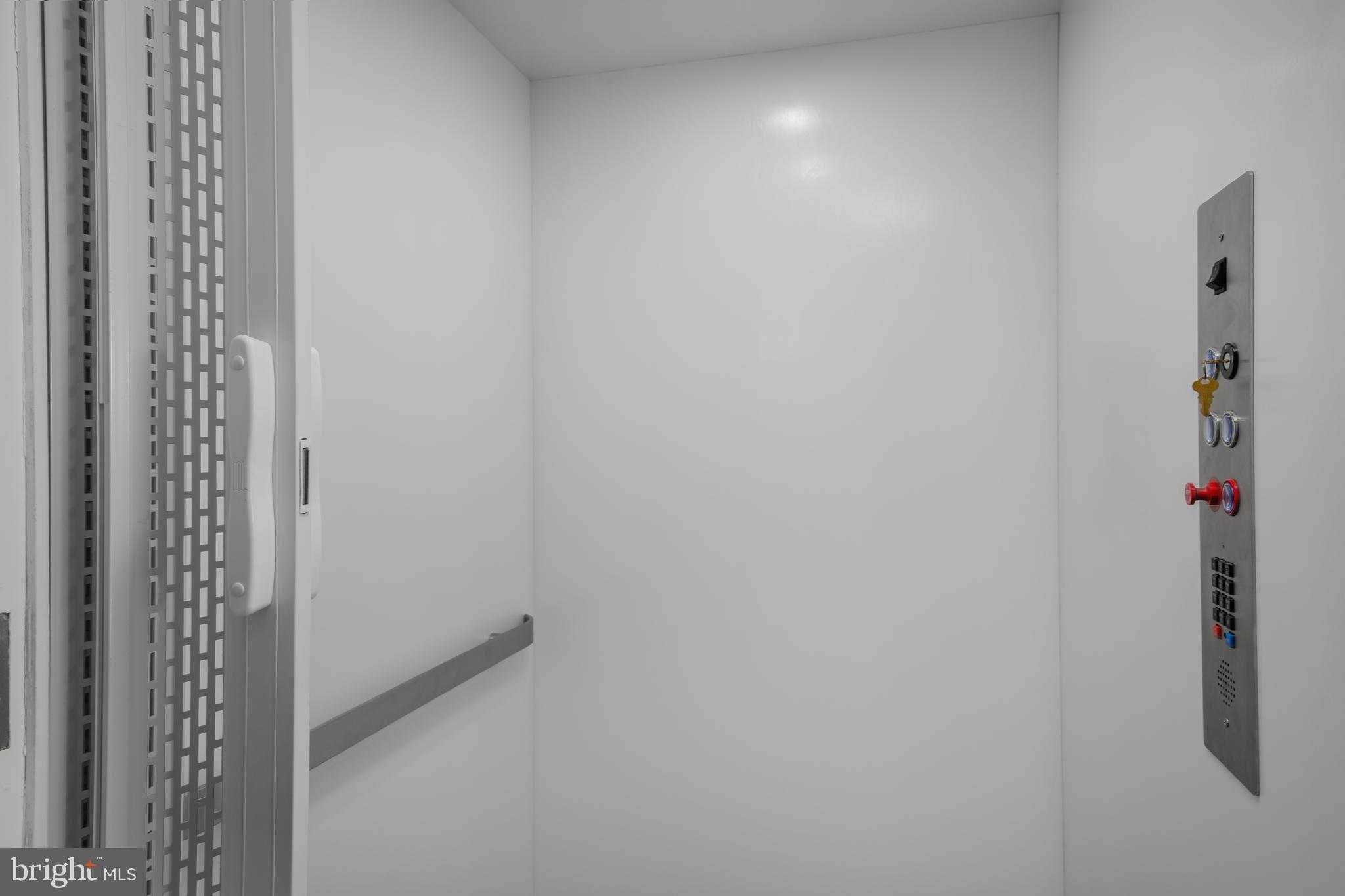 9319 Founders Ln photo 11