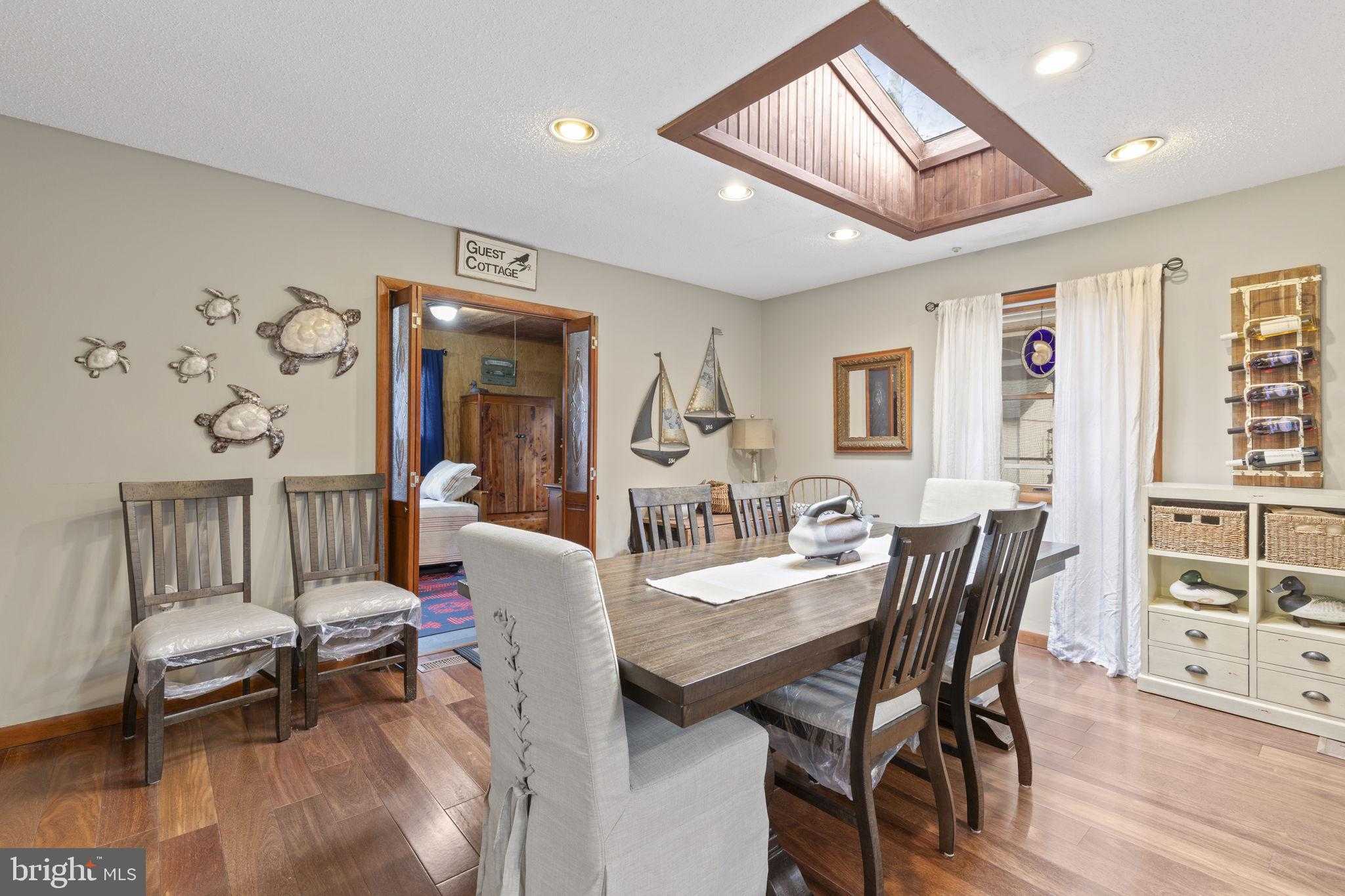 48 Battersea Rd photo 15