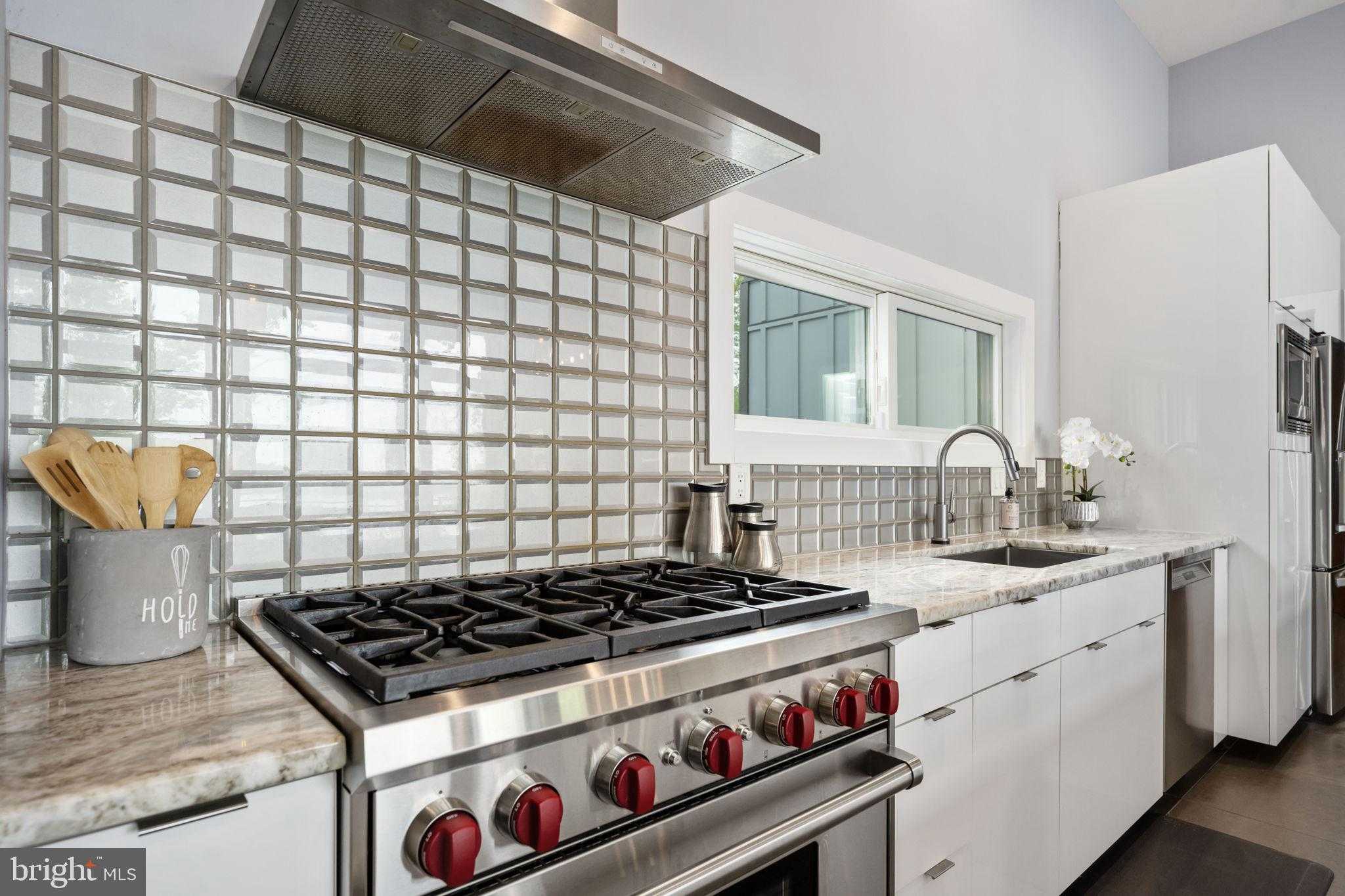 9813 Chessmans CT photo 17