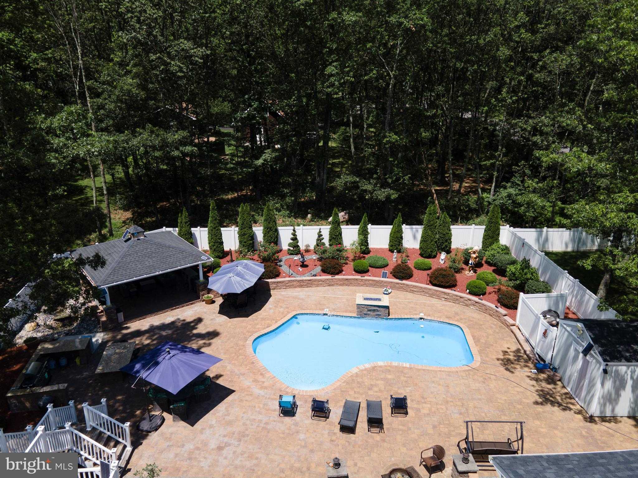 1555 Longleaf Dr photo 61