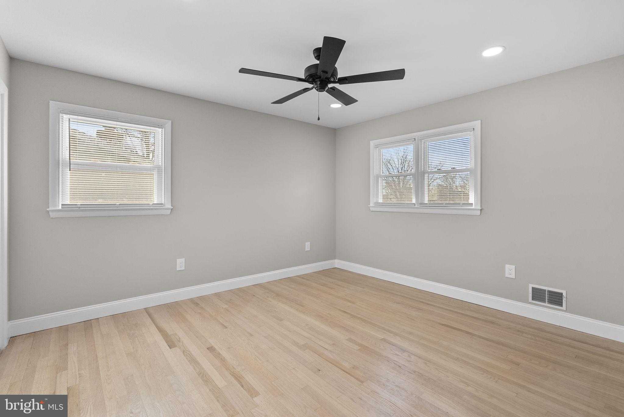 3887 Shadywood Dr photo 22