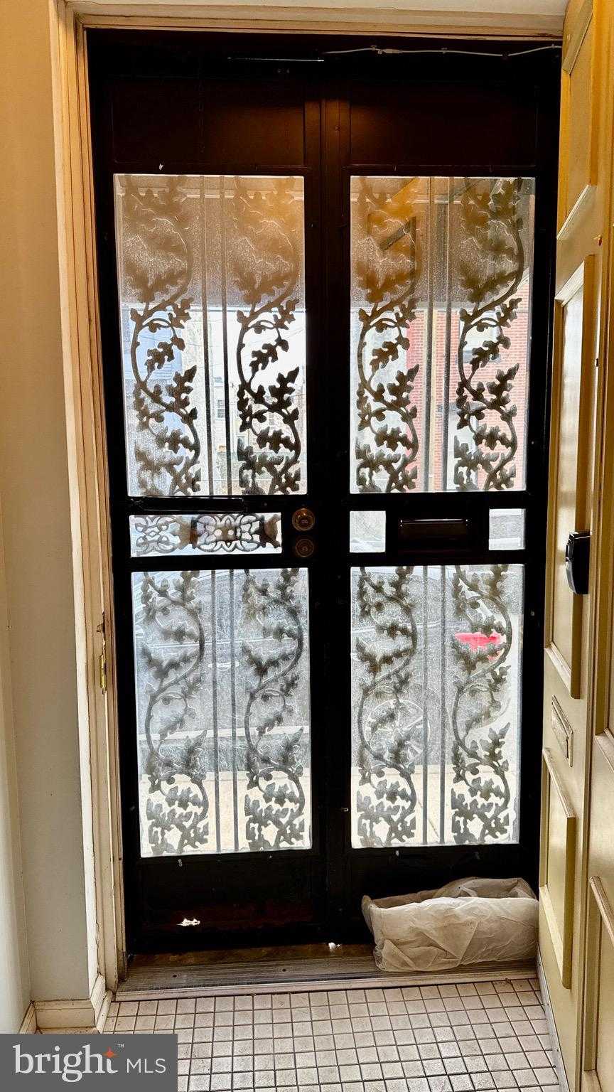 1934 N 23rd St photo 2