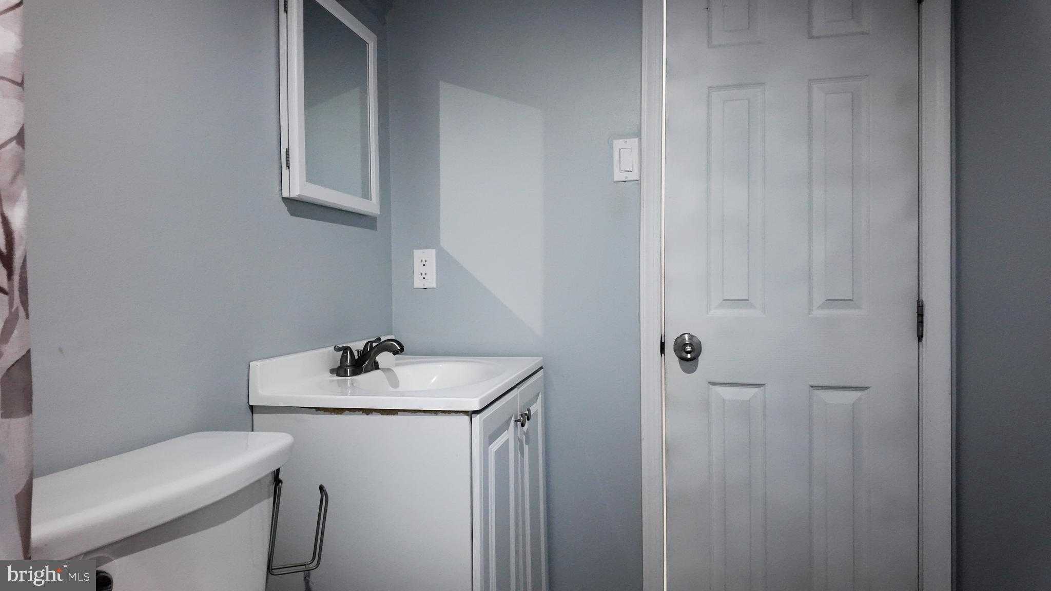 2452 Linconia Ave photo 19