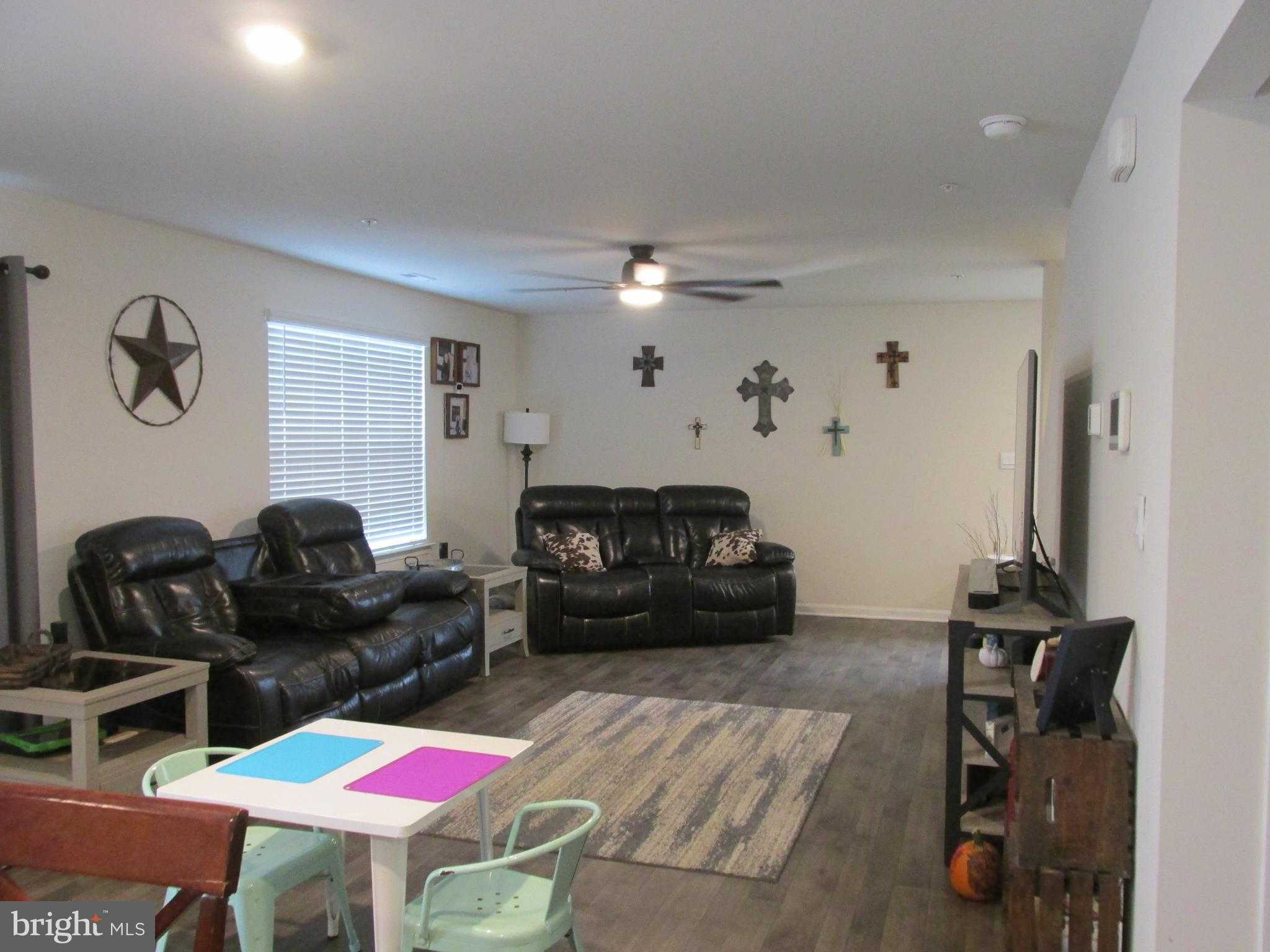 103 Night Heron CT photo 6