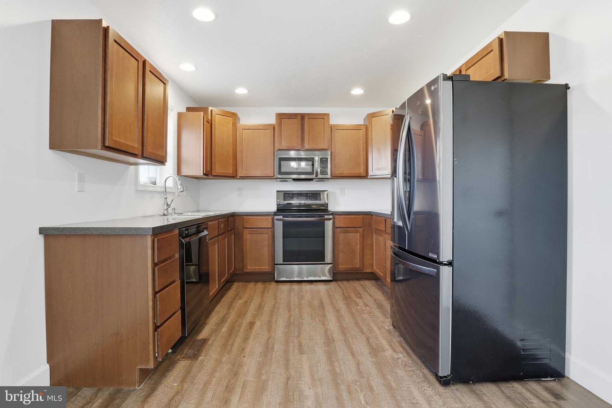 1486 New Chester Rd photo 11