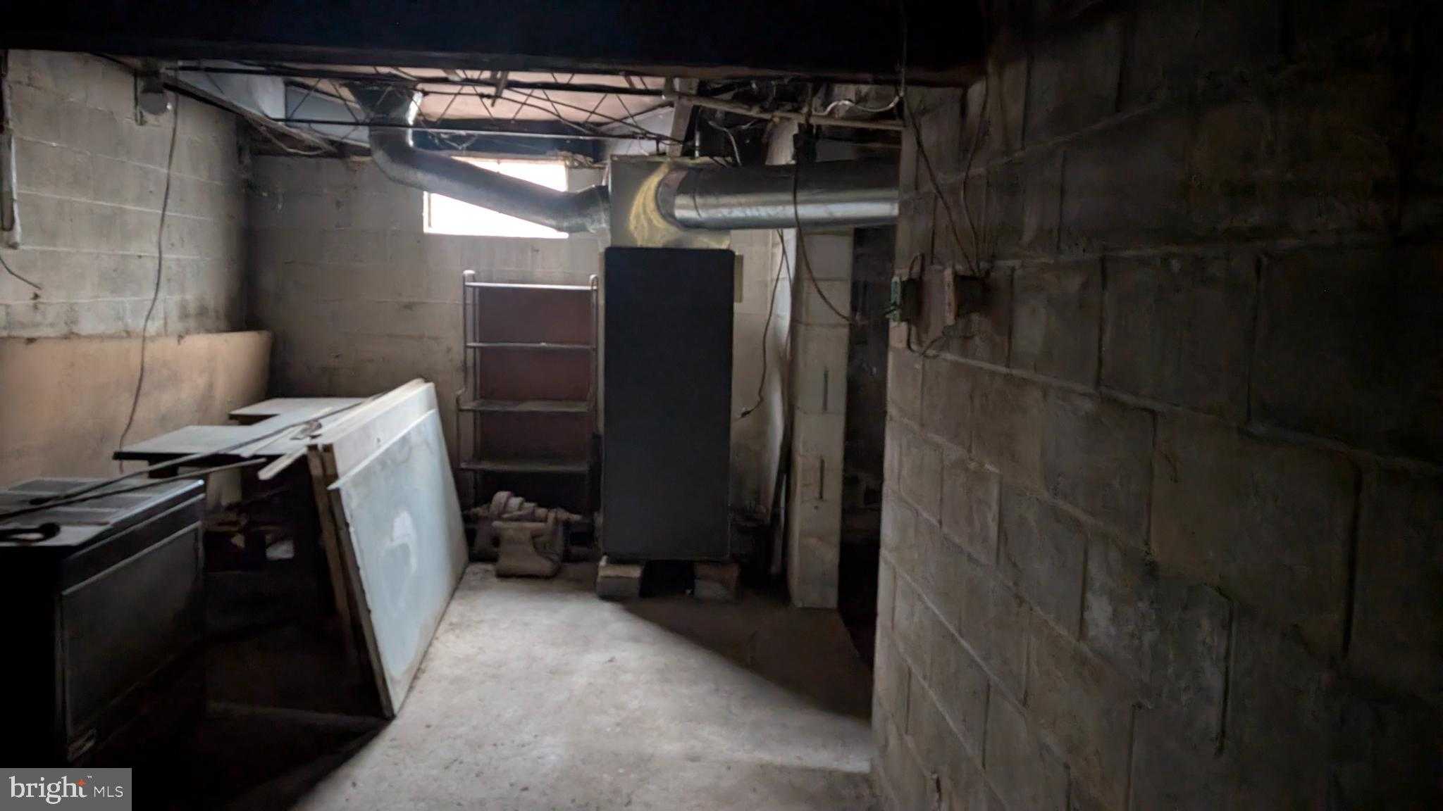 586 Old Limekiln Ln photo 47