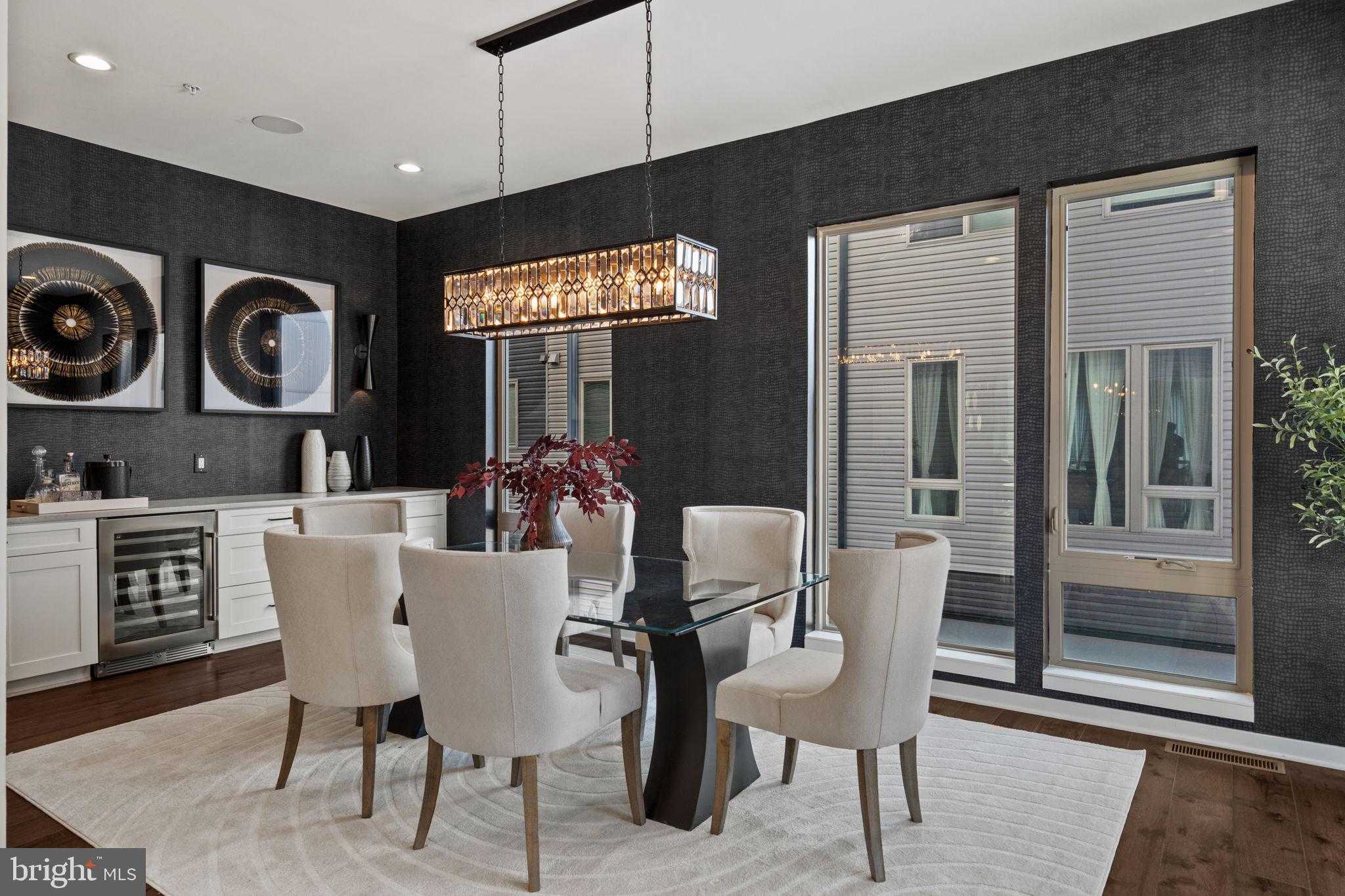 3200 Parkview Walk photo 4