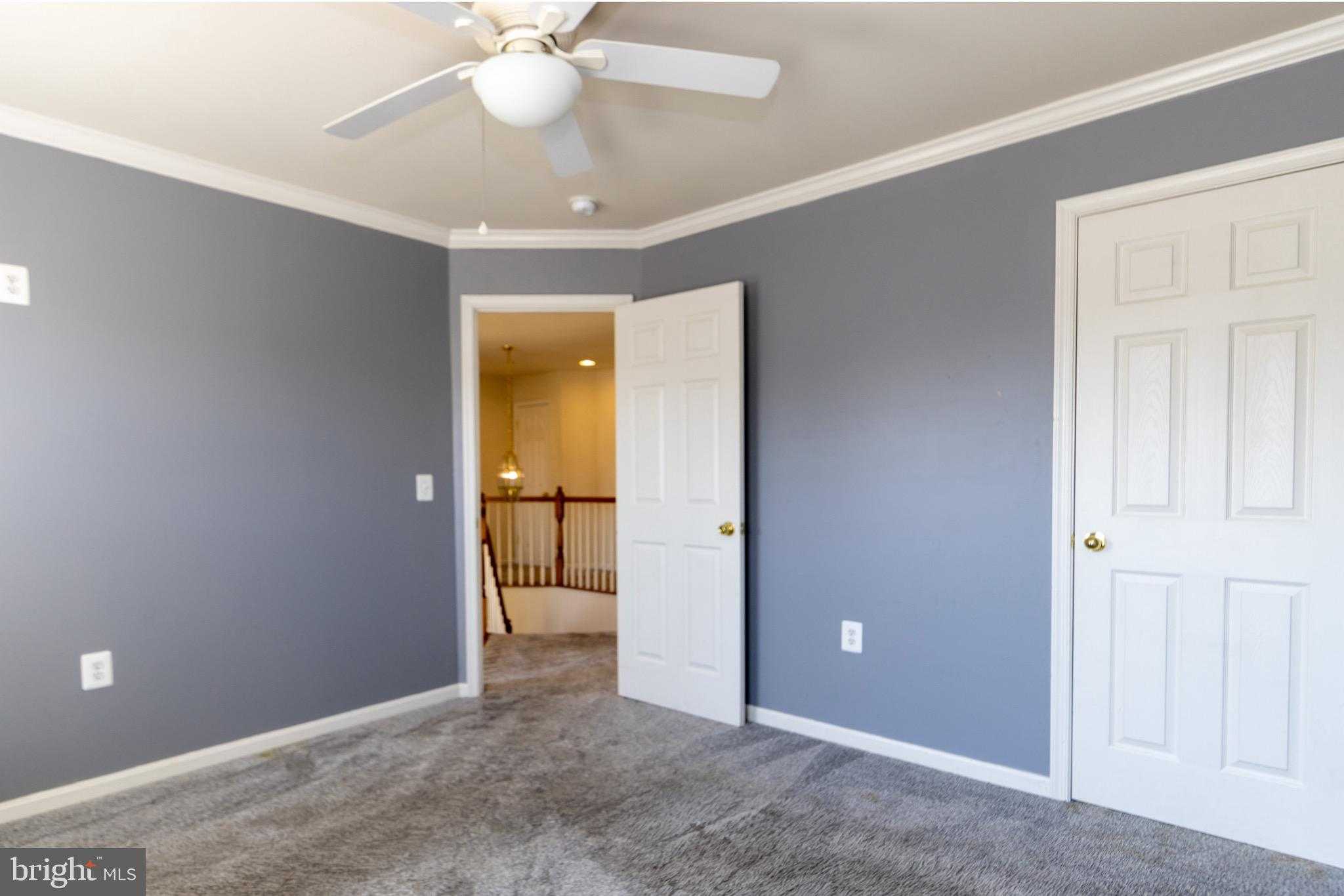 9814 Traver St photo 41