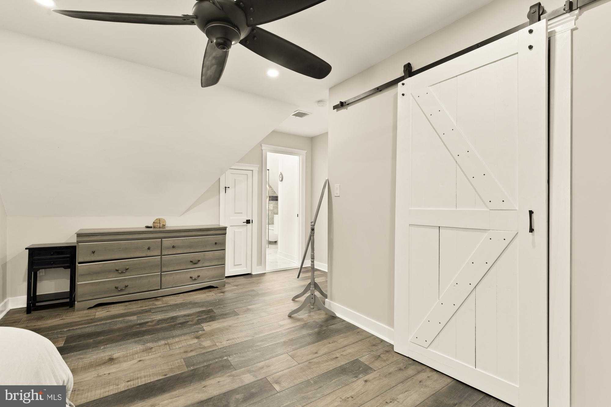 4116 Denfeld Ave photo 27