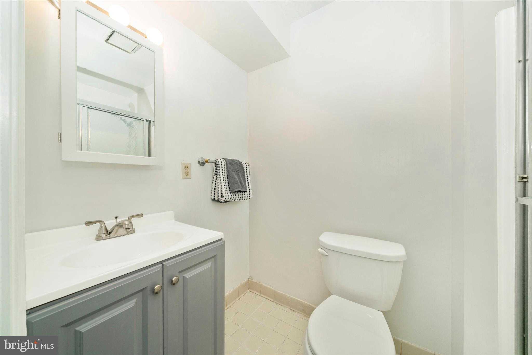 208 Water Fountain CT Unit 103 photo 21