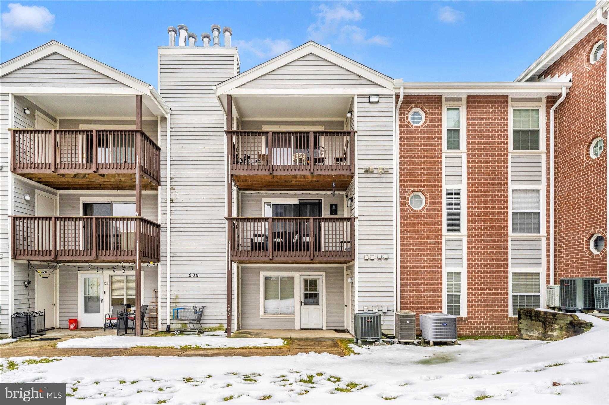 208 Water Fountain CT Unit 103 photo 30