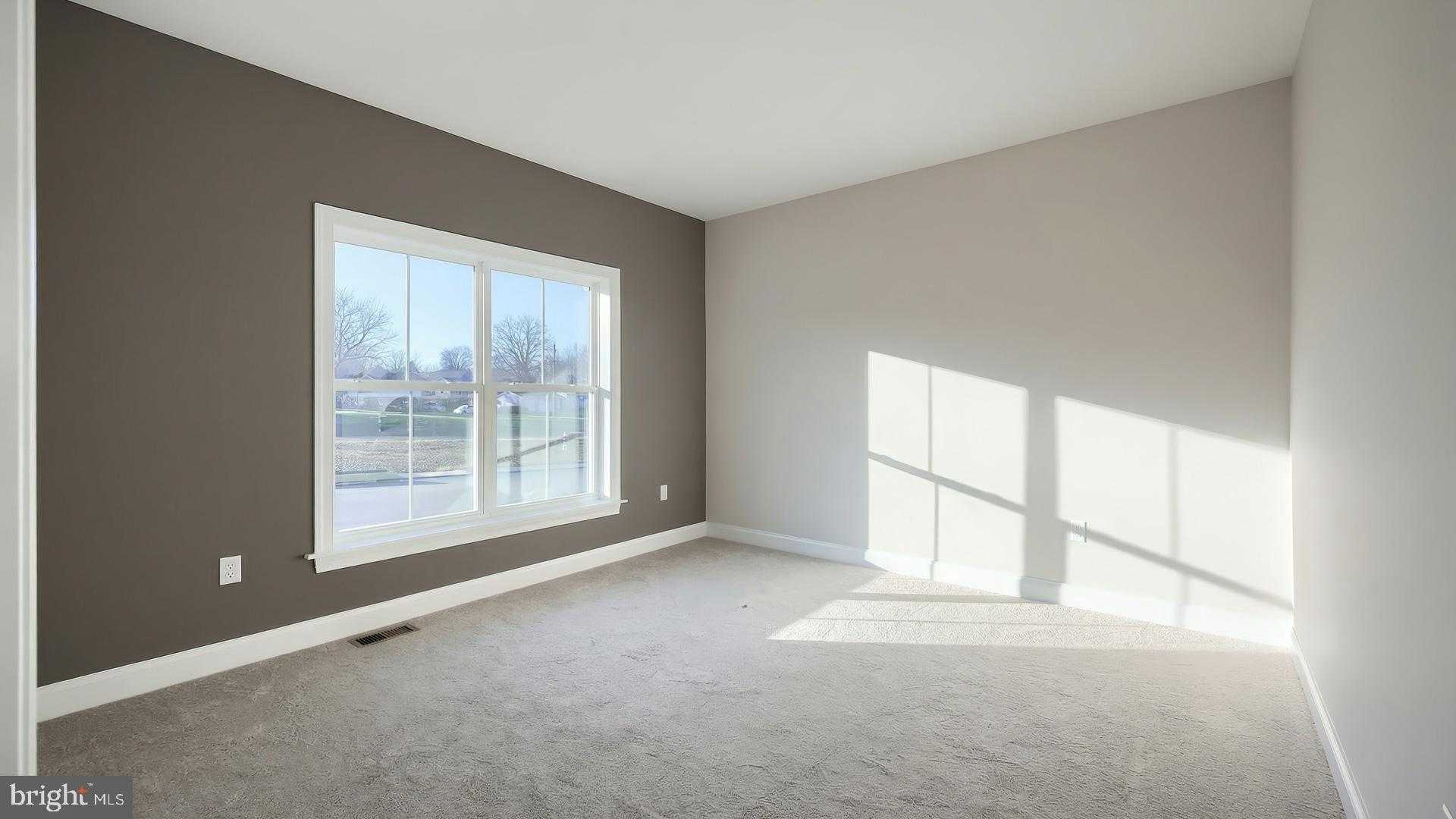 122 Alexandria Dr photo 29