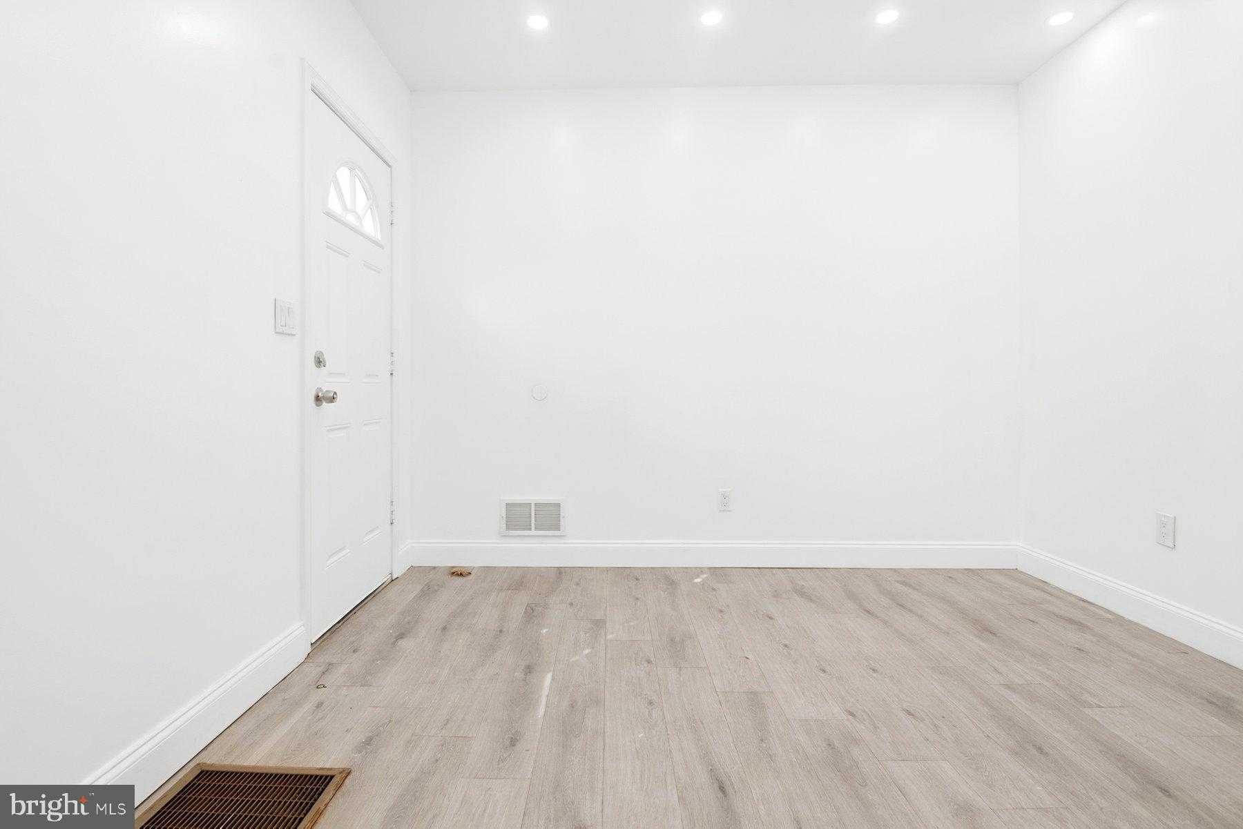 1530 Gorsuch Ave photo 4