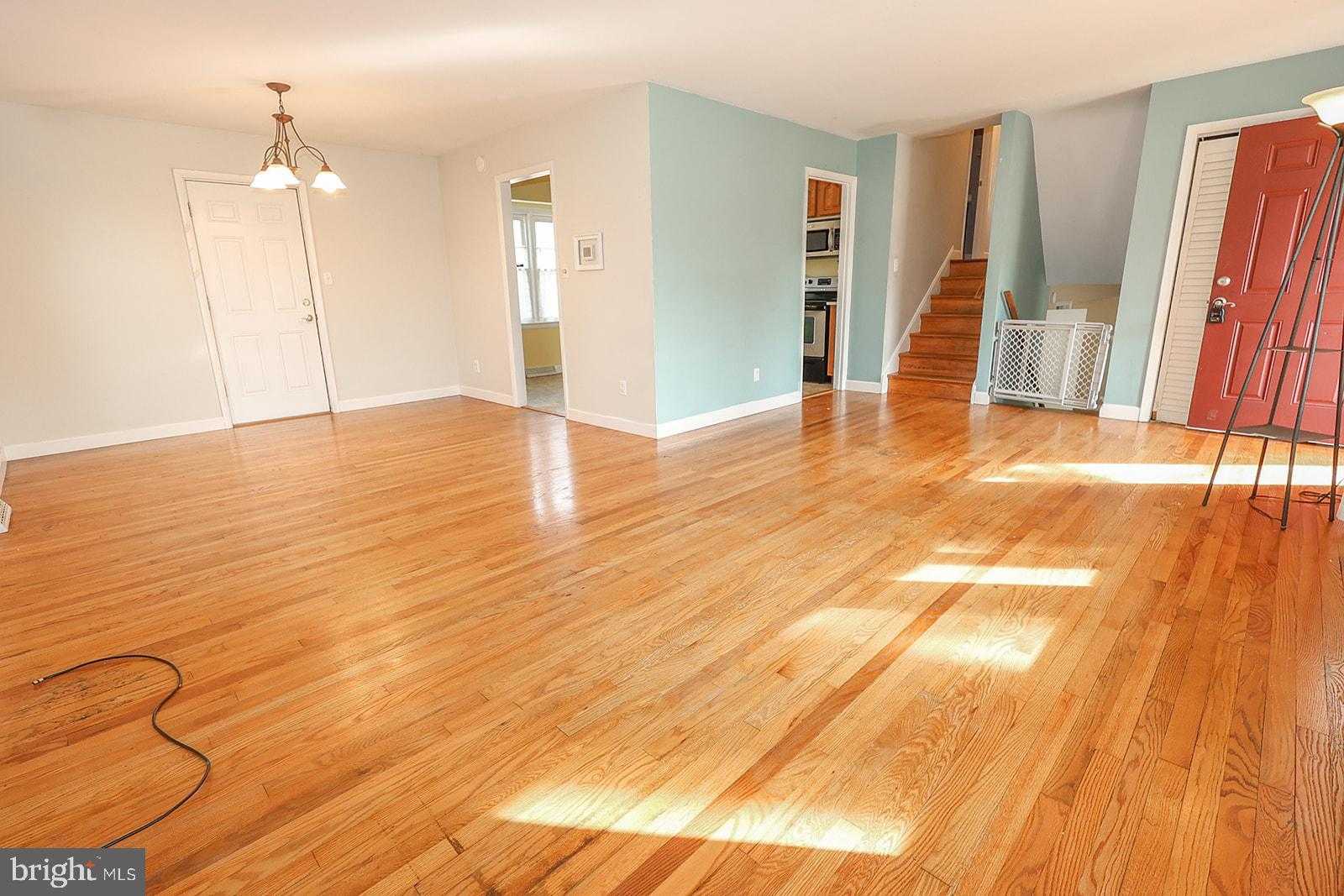 40736 Center 40 Cir photo 5