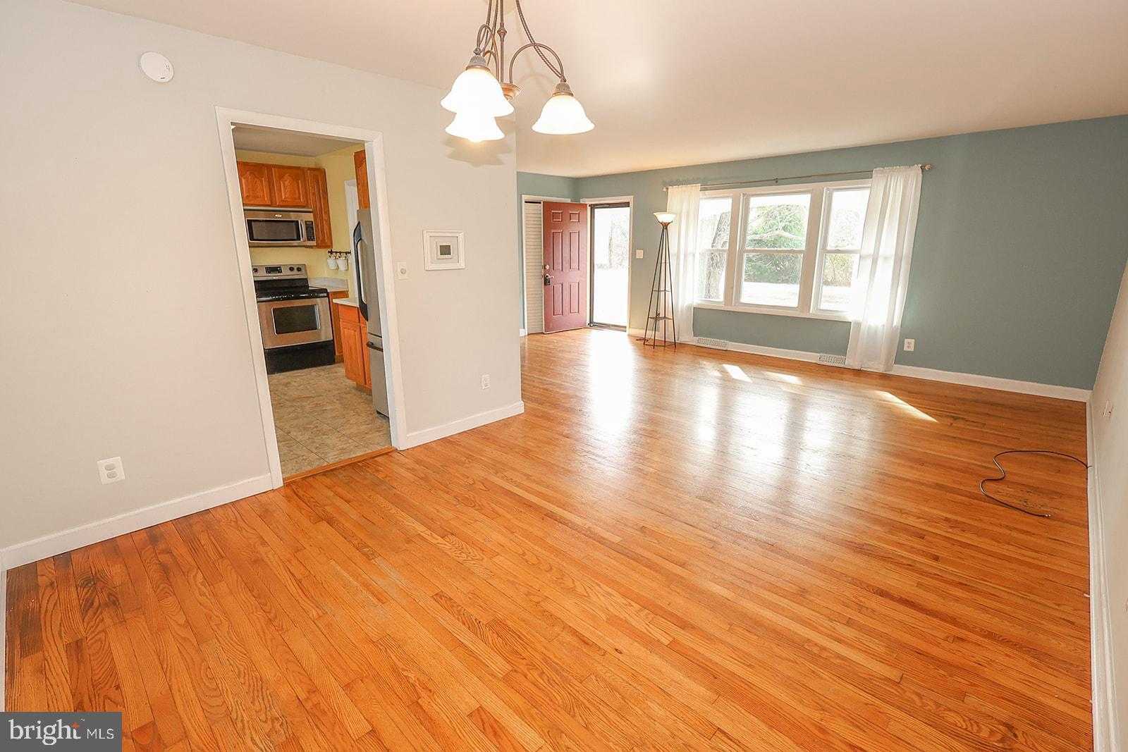 40736 Center 40 Cir photo 8