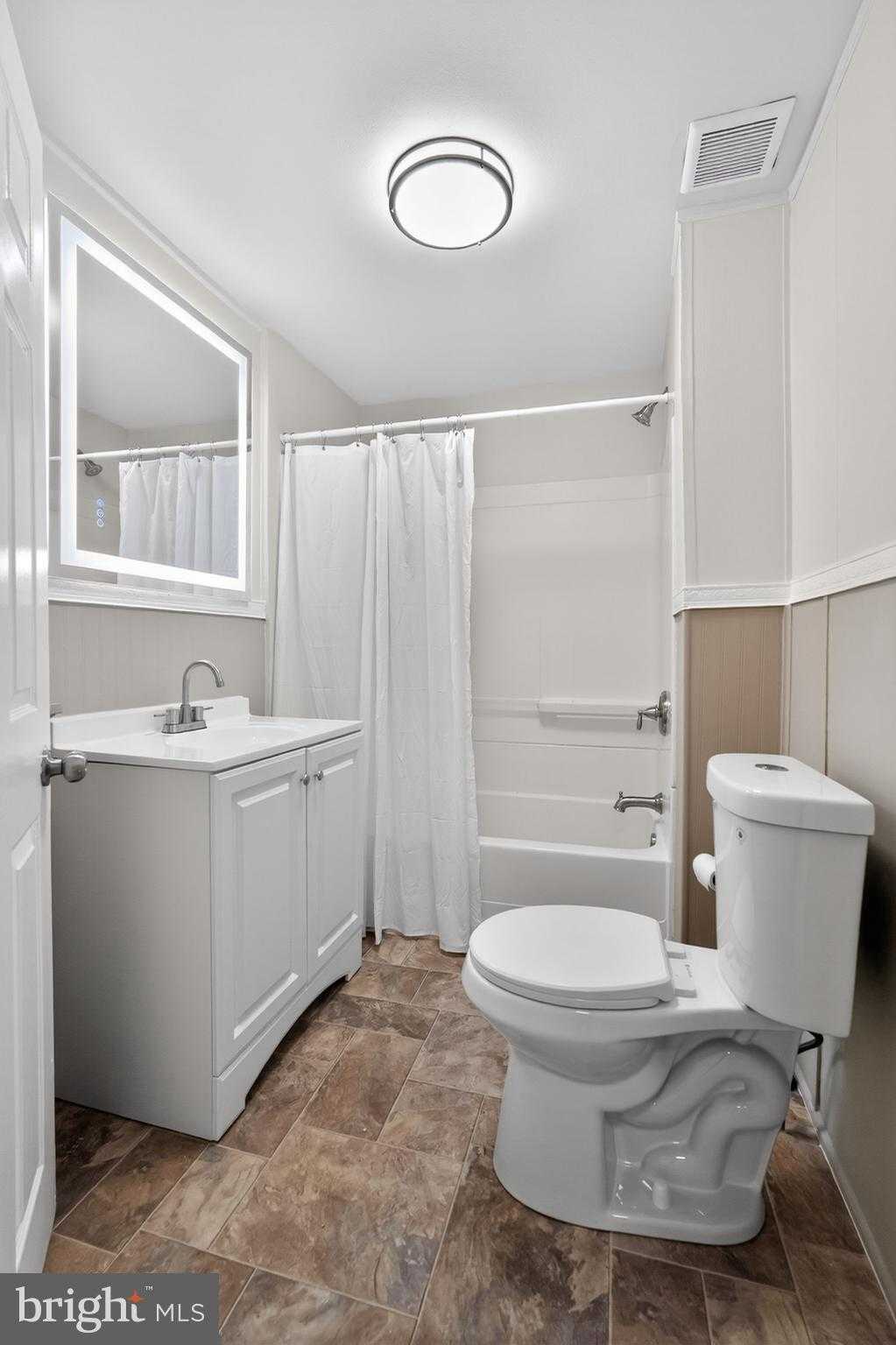 1500 Evans Ave photo 29