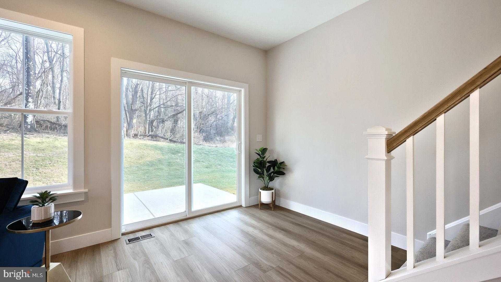 2509 Hawthorne Dr photo 25