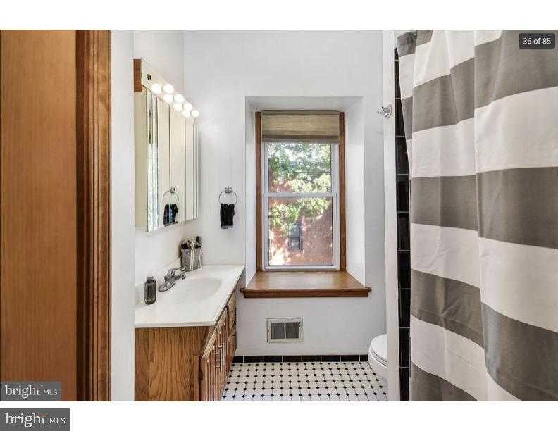 7928 Ridge Ave photo 17