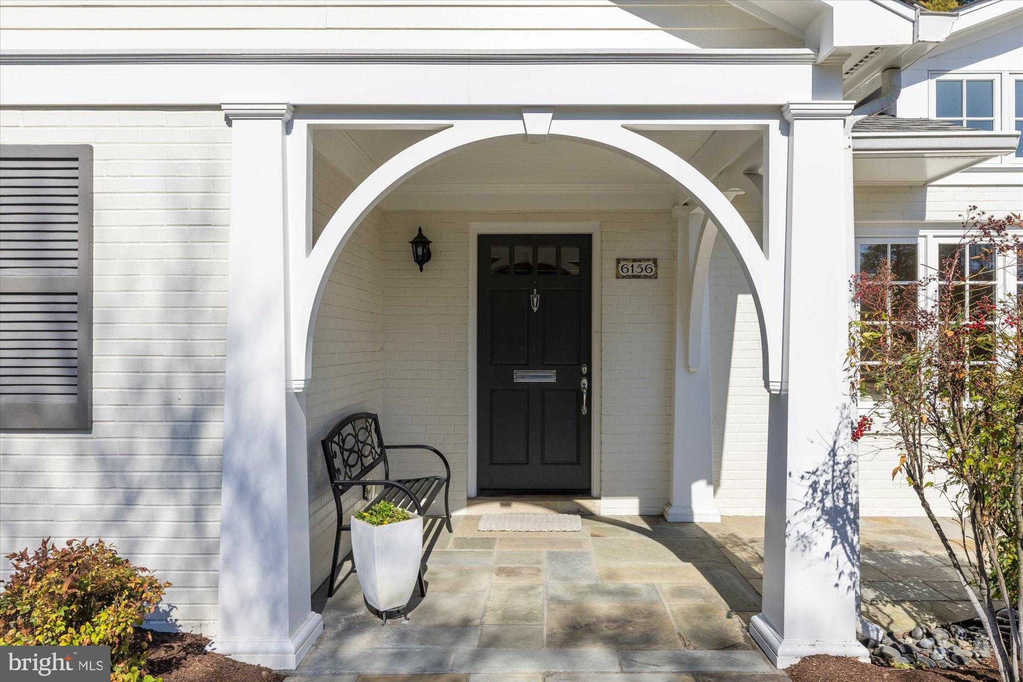 6156 Tompkins Dr photo 7