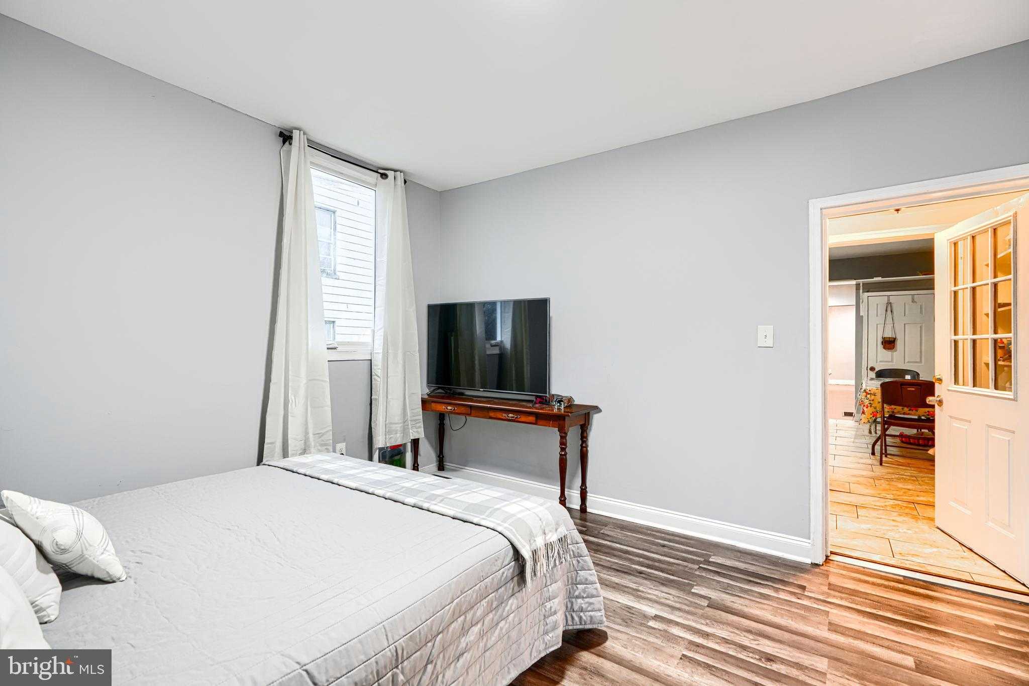 619 Northpoint Rd photo 26