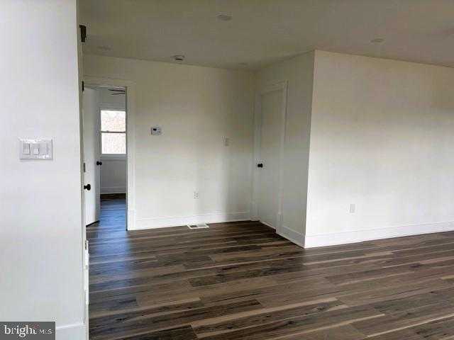 53 S Colonial Dr photo 100