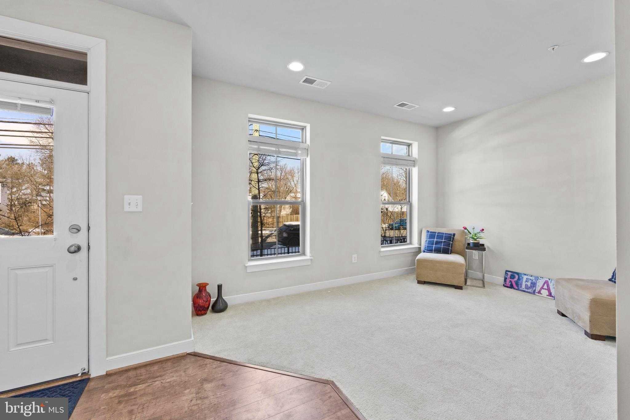 14247 Travilah Rd photo 3